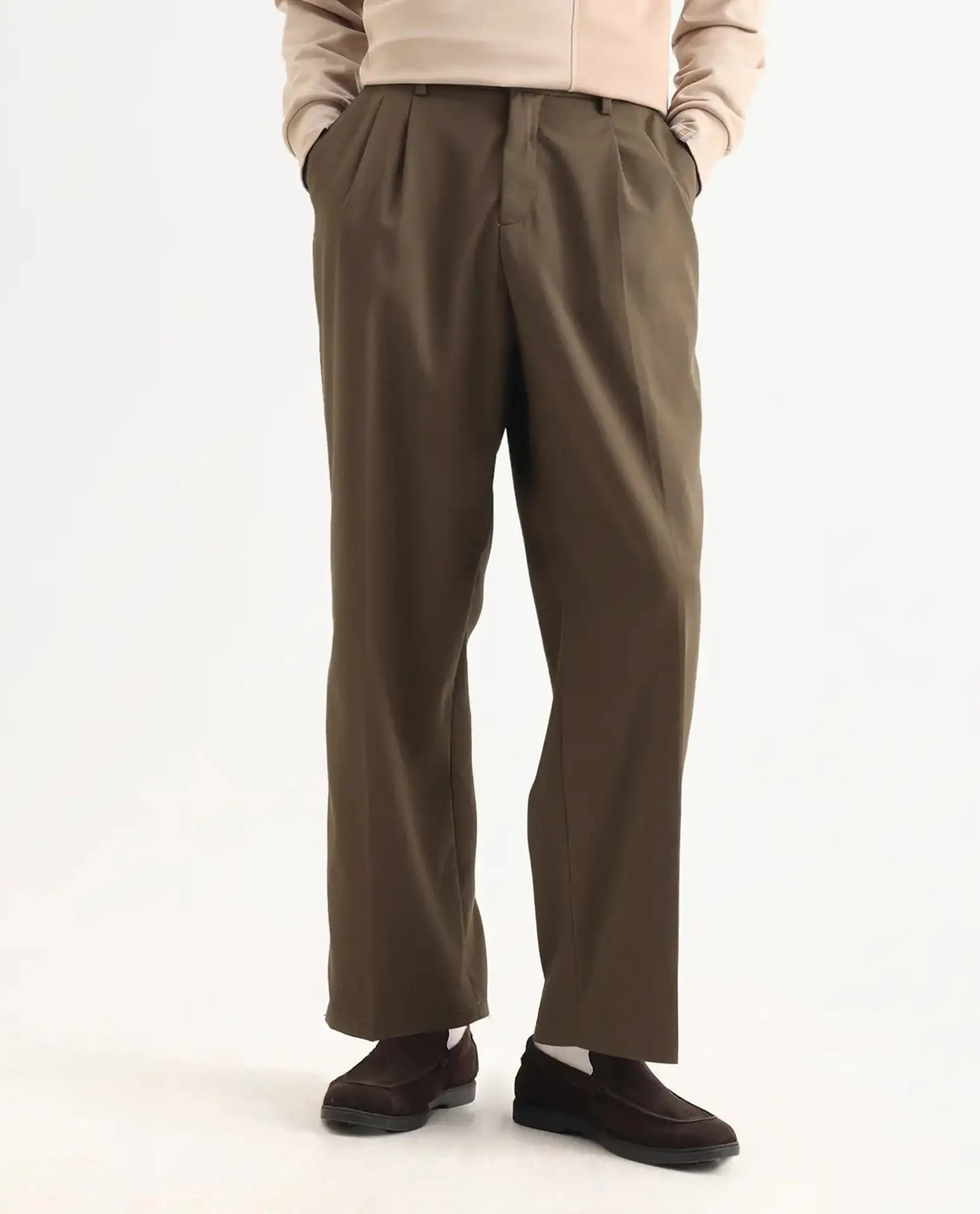 Rare Rabbit Men's Enzot Olive Polyester Blend Plain Relaxed Fit Trouser