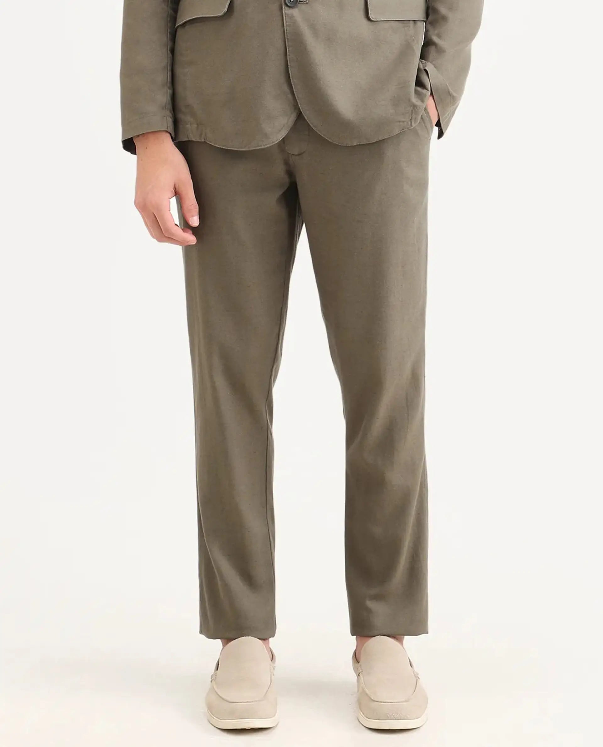 Rare Rabbit Men's Linol-T Dusky Olive Linen Blend Fabric Regular Fit Drawstring Plain Trouser