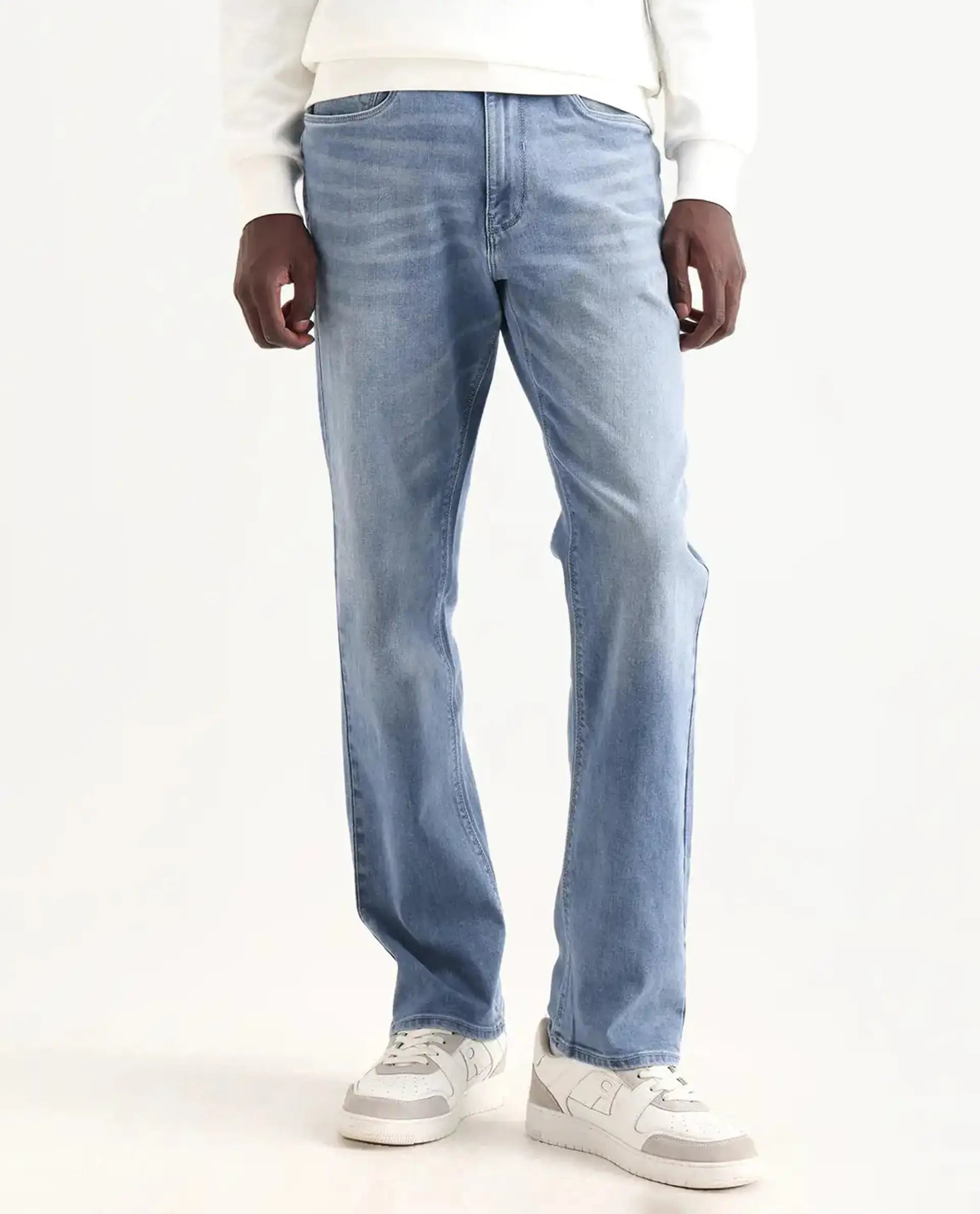 Rare Rabbit Men's Wavey Light Blue Cotton Blend Plain Morris Regular Fit Jeans