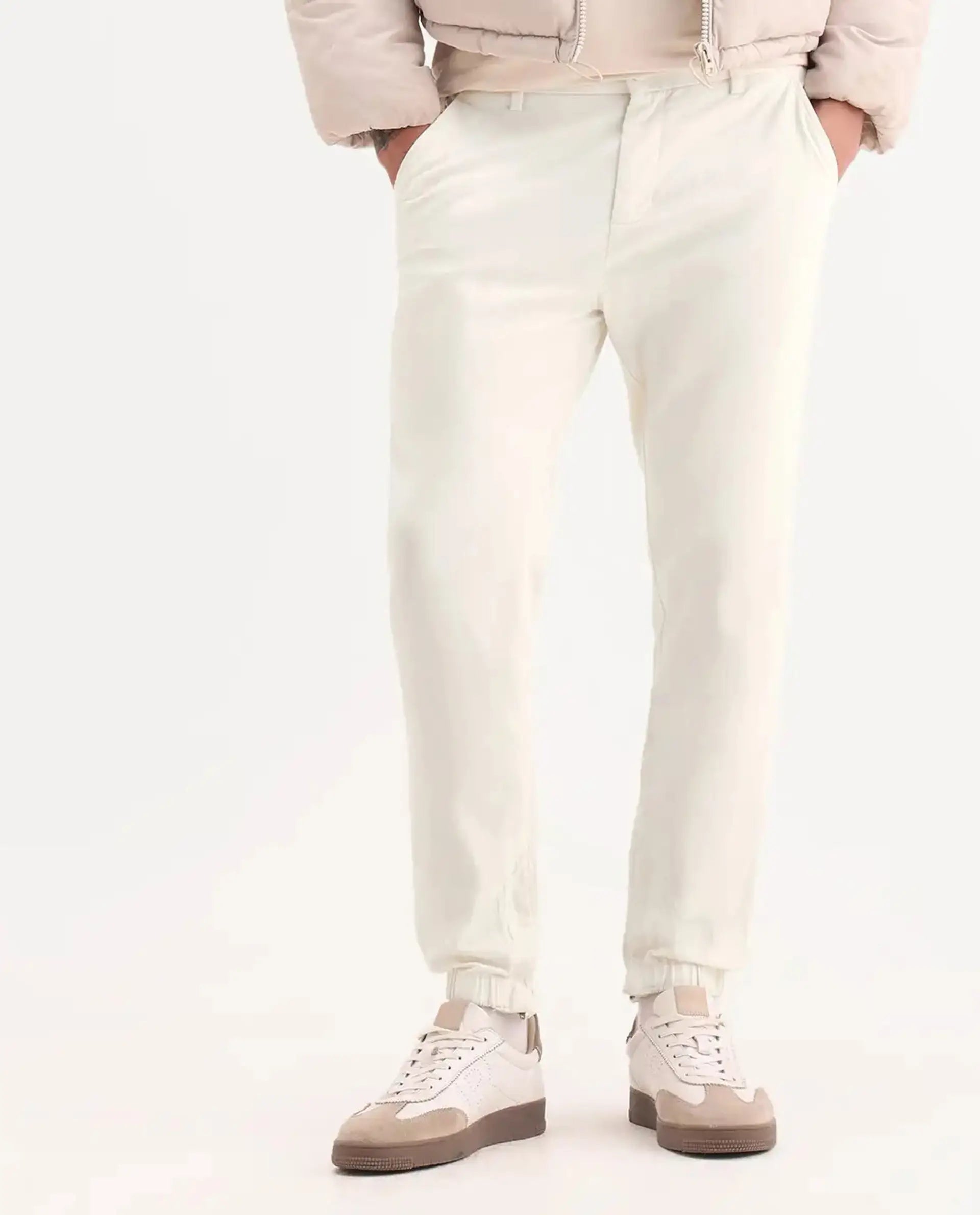 Rare Rabbit Men's Zade White Linen Blend Plain Regular Fit Trouser