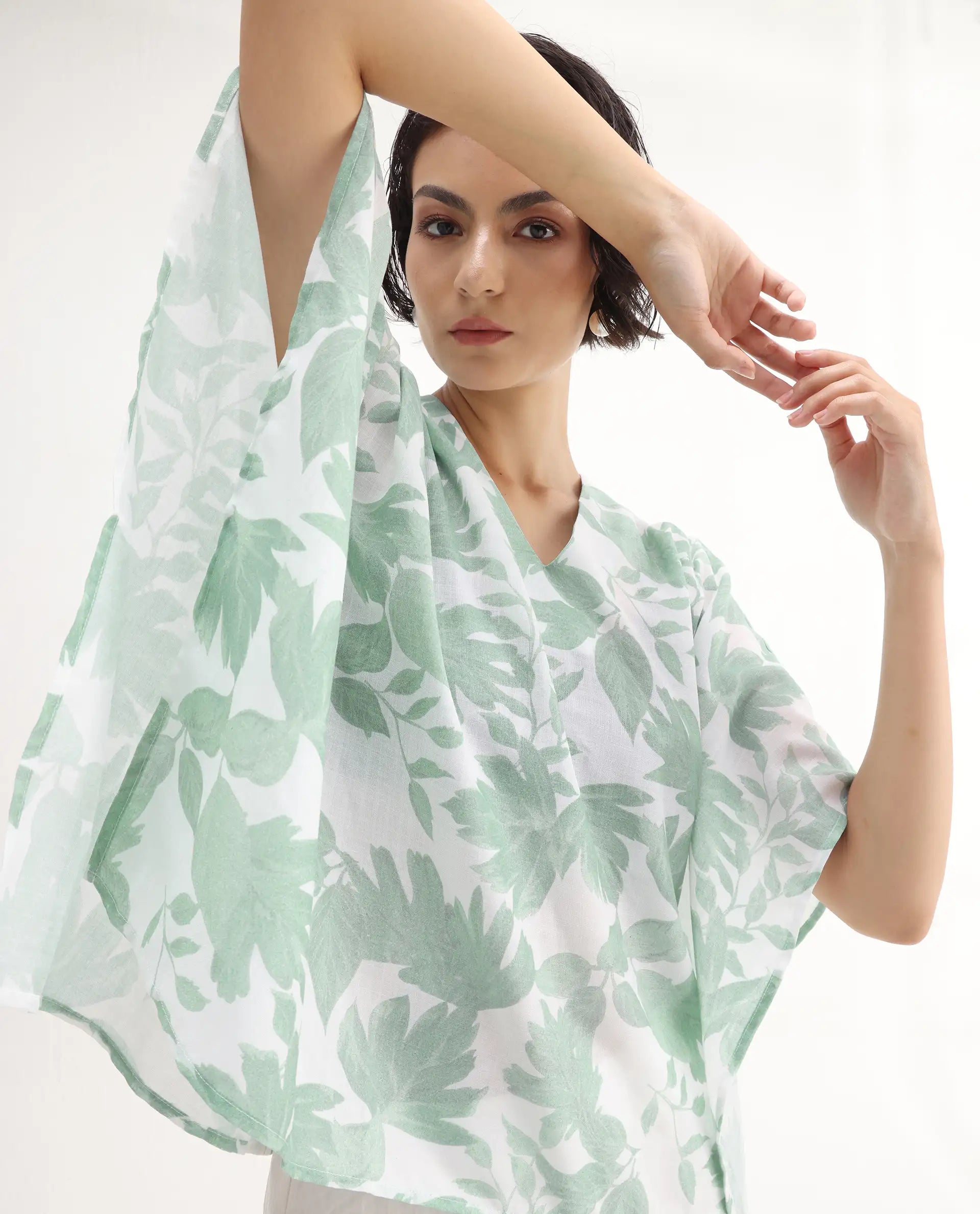 Rareism Women's Ibac Light Green Linen V-Neck Floral Print Kimono Sleeve Relaxed Fit Top
