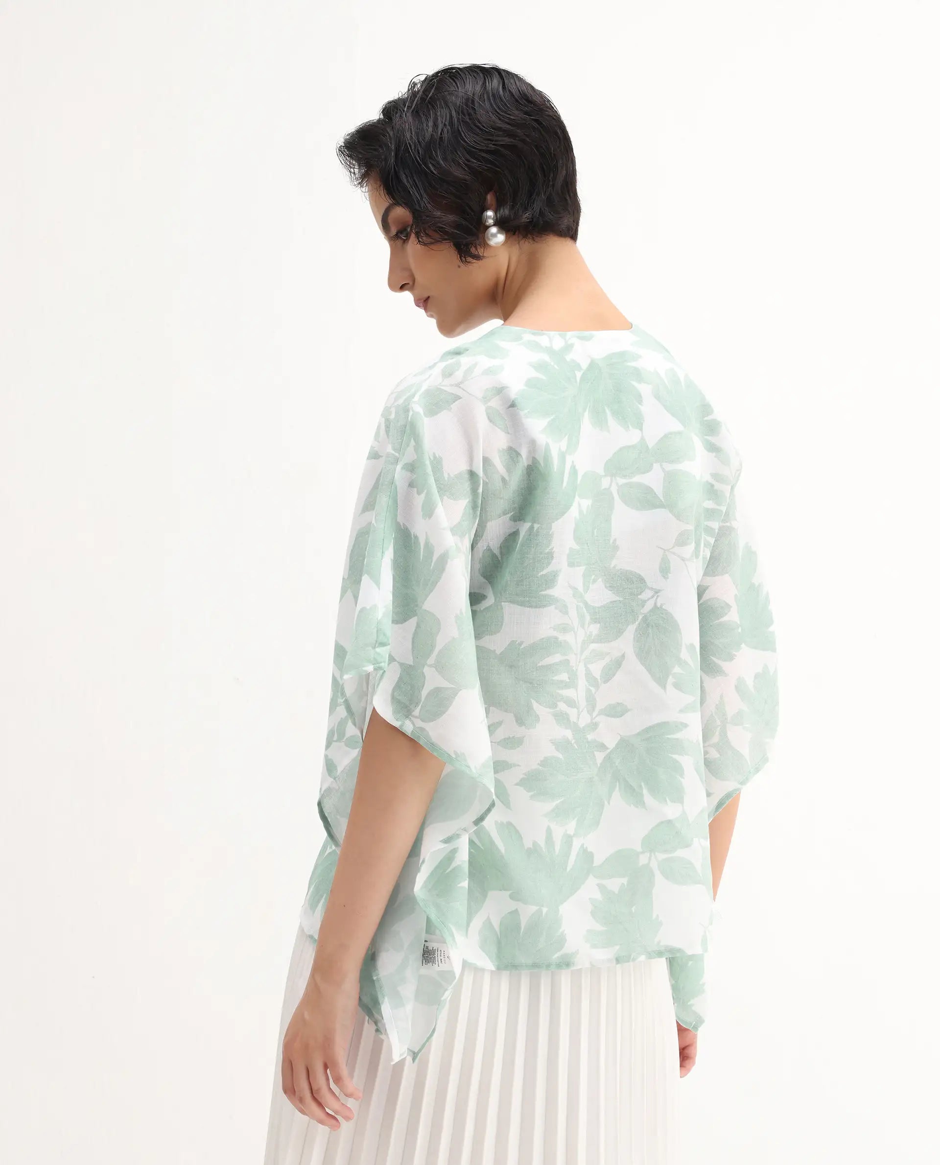 Rareism Women's Ibac Light Green Linen V-Neck Floral Print Kimono Sleeve Relaxed Fit Top