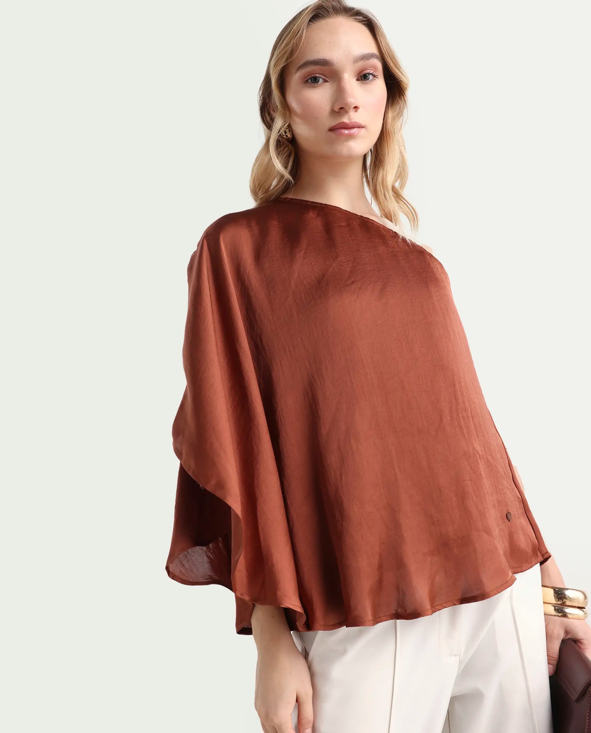 Rareism Women's Ibis Dark Brown Polyester Collarless Plain Flared Sleeve Regular Fit Top