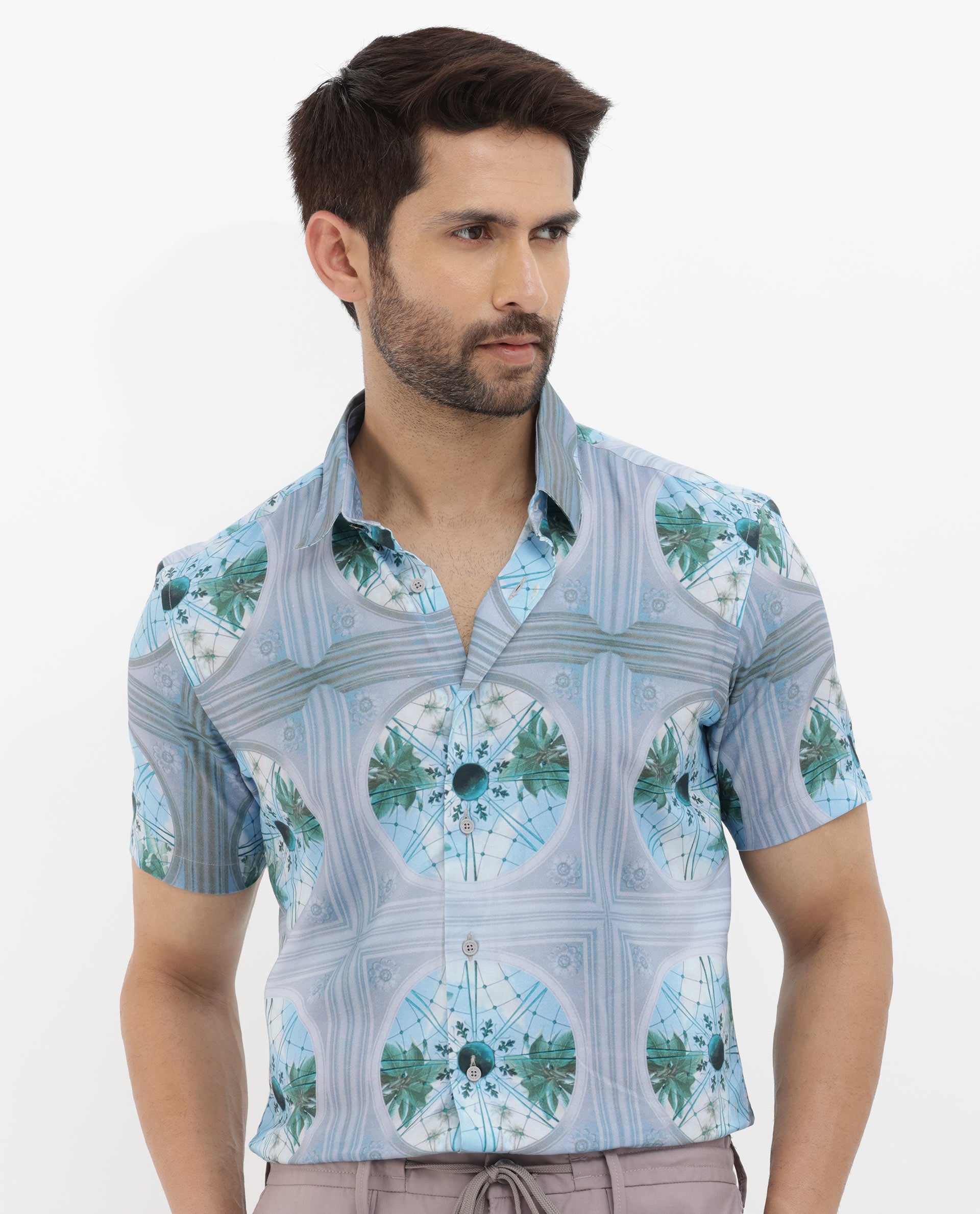 Rare Rabbit Mens Idris Pastel Purple Short Sleeve Tropical Print Shirt