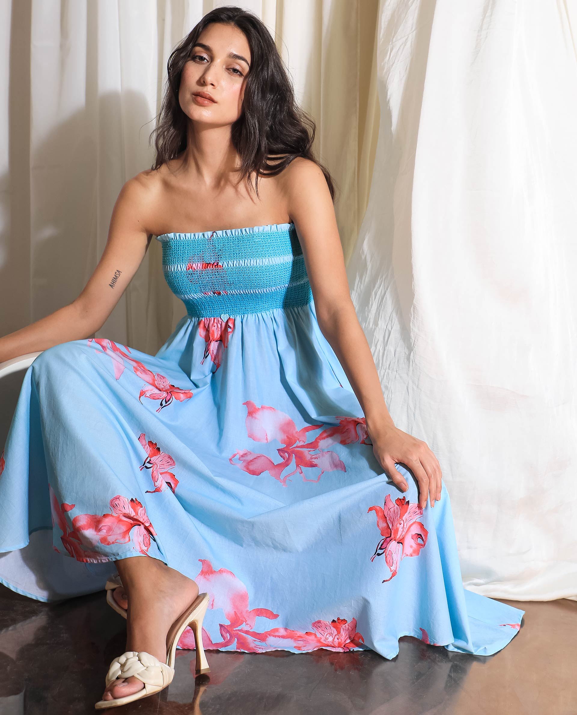 Rareism Women Quinzo Blue Floral Print Off Shoulder With Smoked Bustline Midi Dress