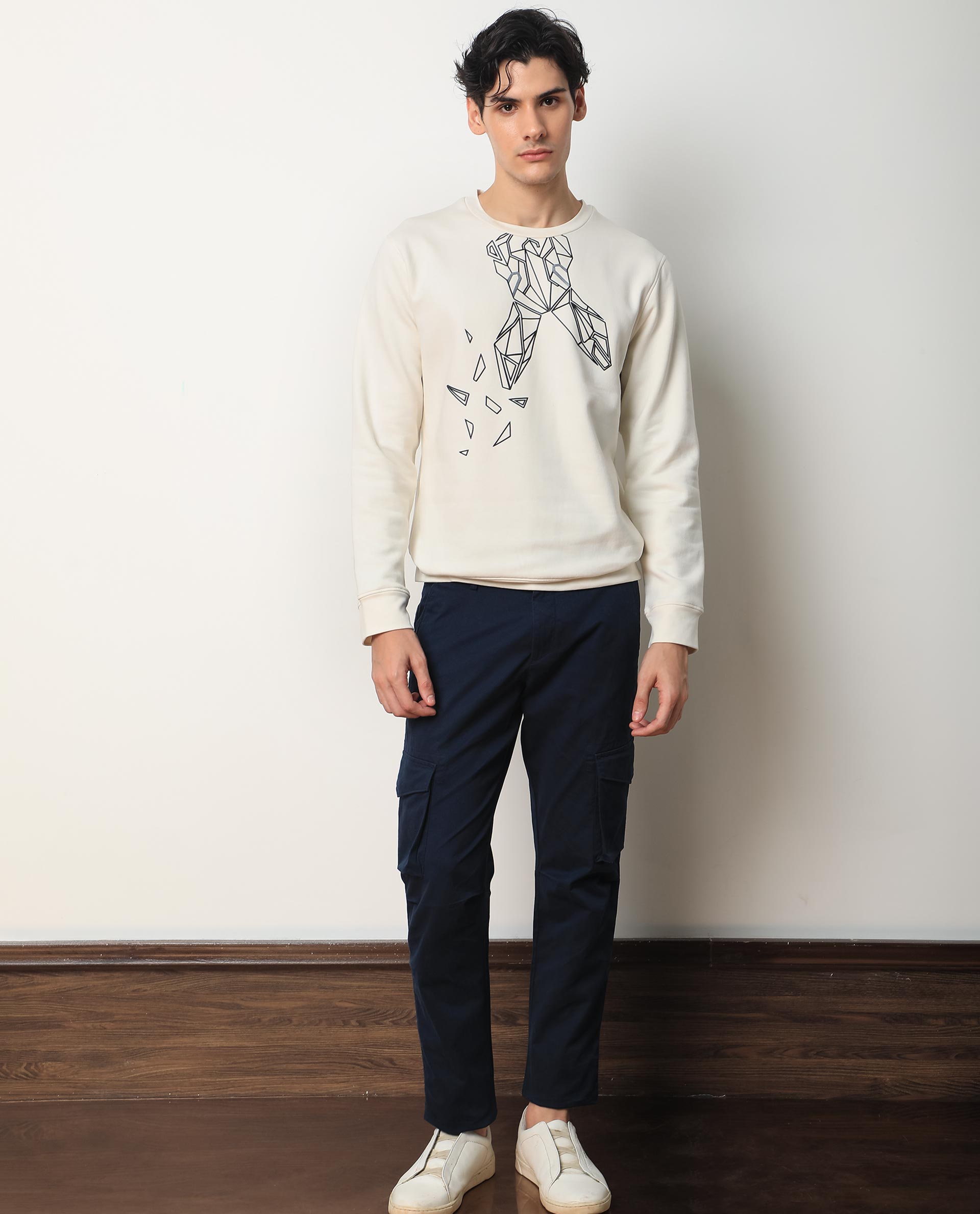 Rare Rabbit Mens Oakk Off White Full Sleeves Crew Neck Graphic Logo Print Sweatshirt
