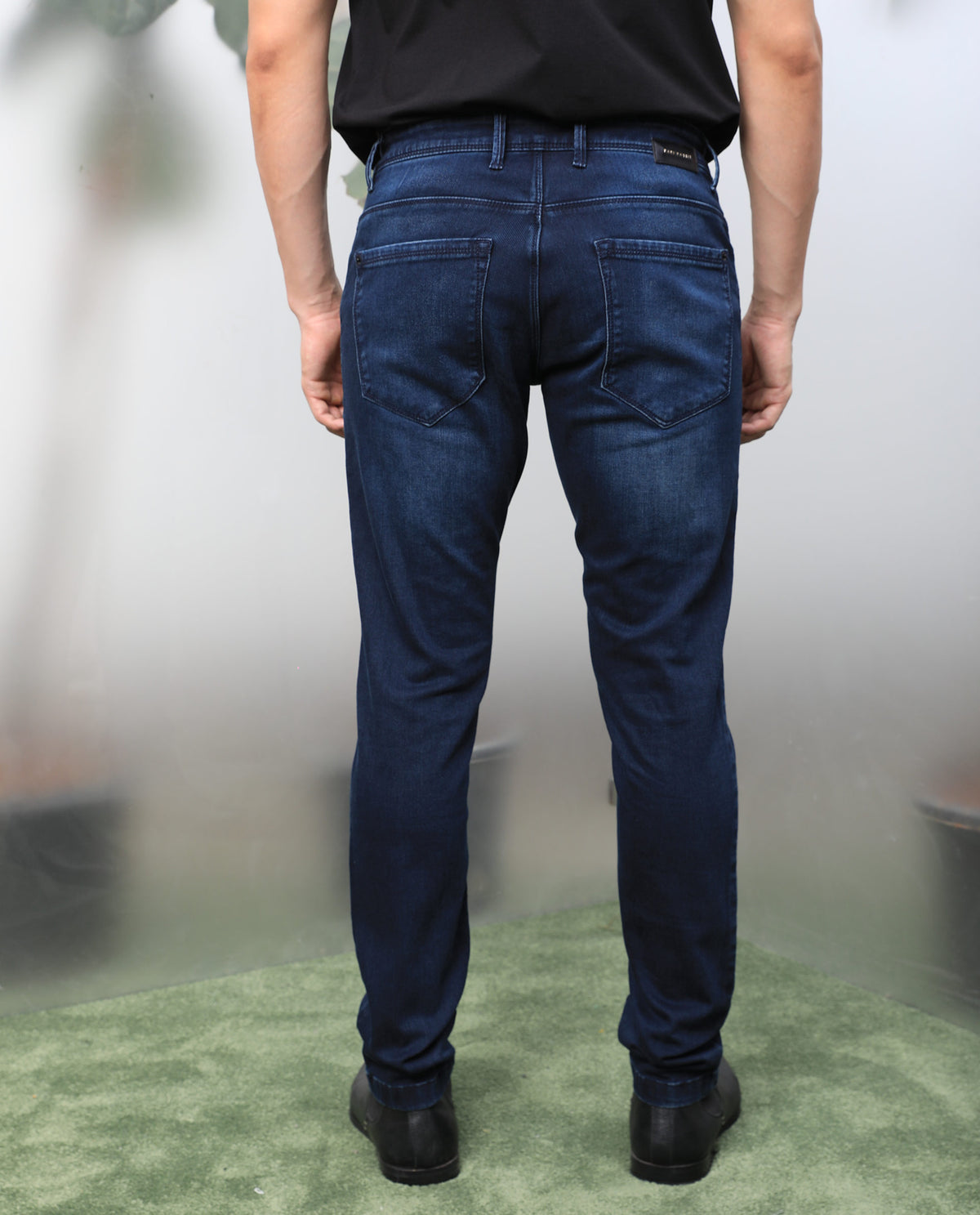 Rare Rabbit Men's Chevillon Dark Navy Dark Wash Mid-Rise Slim Fit Jeans
