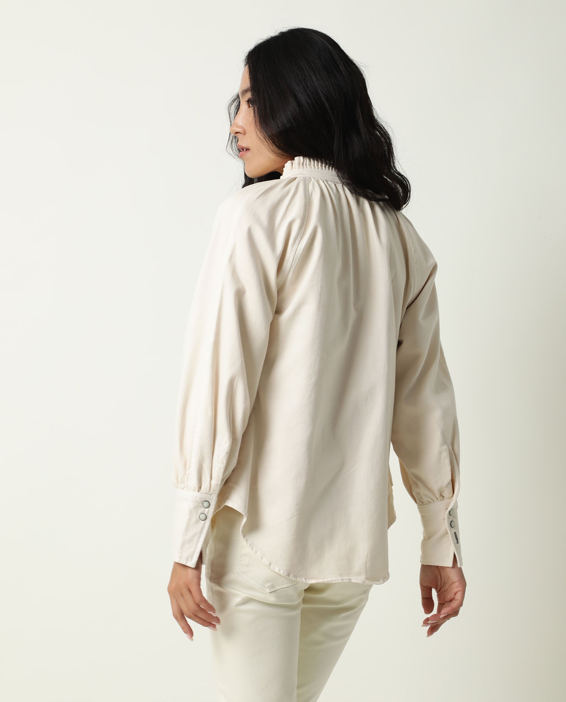 Rareism Women Bellona Off White Cotton Fabric Full Sleeves Solid Ruffled Neck Jacket