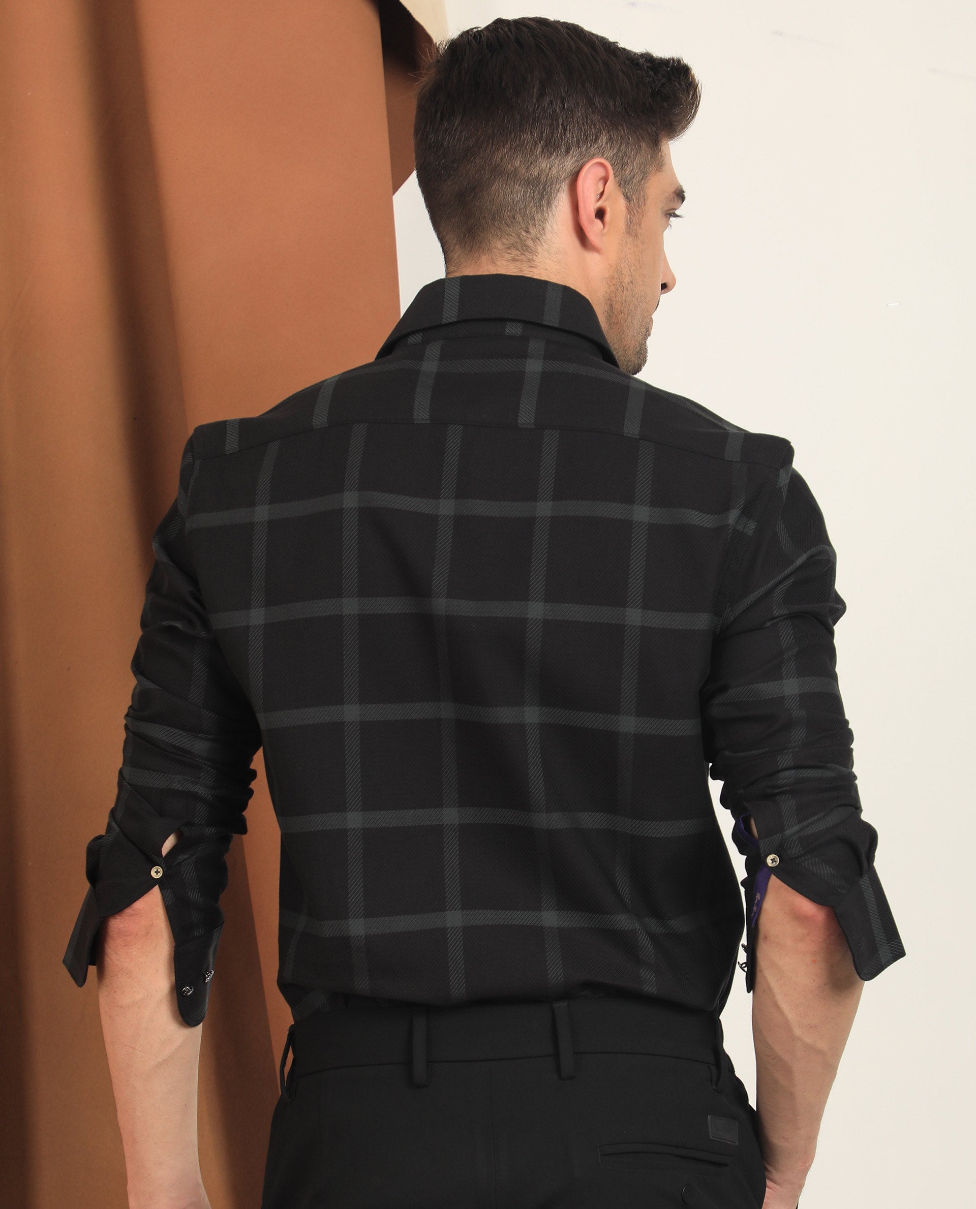 Rare Rabbit Men's Nielson Black Cotton Fabric Full Sleeves Checks Shirt