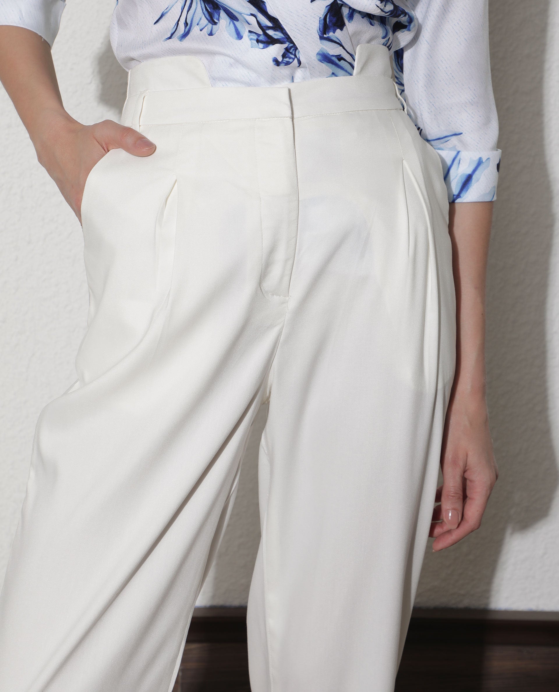 Rareism Women Evanova Off White Viscose Fabric Tailored Fit High Rise Solid Ankle Length Trousers