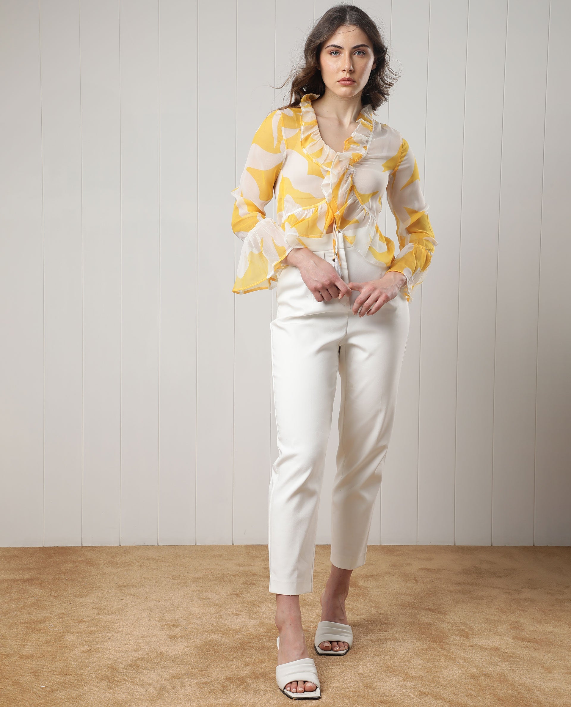 Rareism Women Simone White Polyester Fabric Full Sleeves Tie-Up Closure V-Neck Bell Sleeve Regular Fit Floral Print Shrug