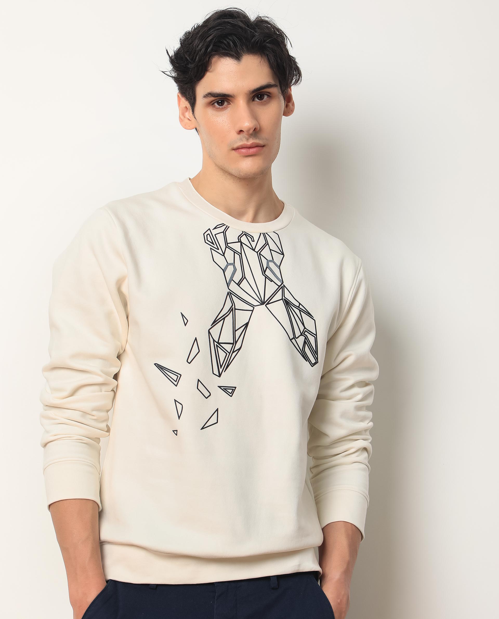 Rare Rabbit Mens Oakk Off White Full Sleeves Crew Neck Graphic Logo Print Sweatshirt