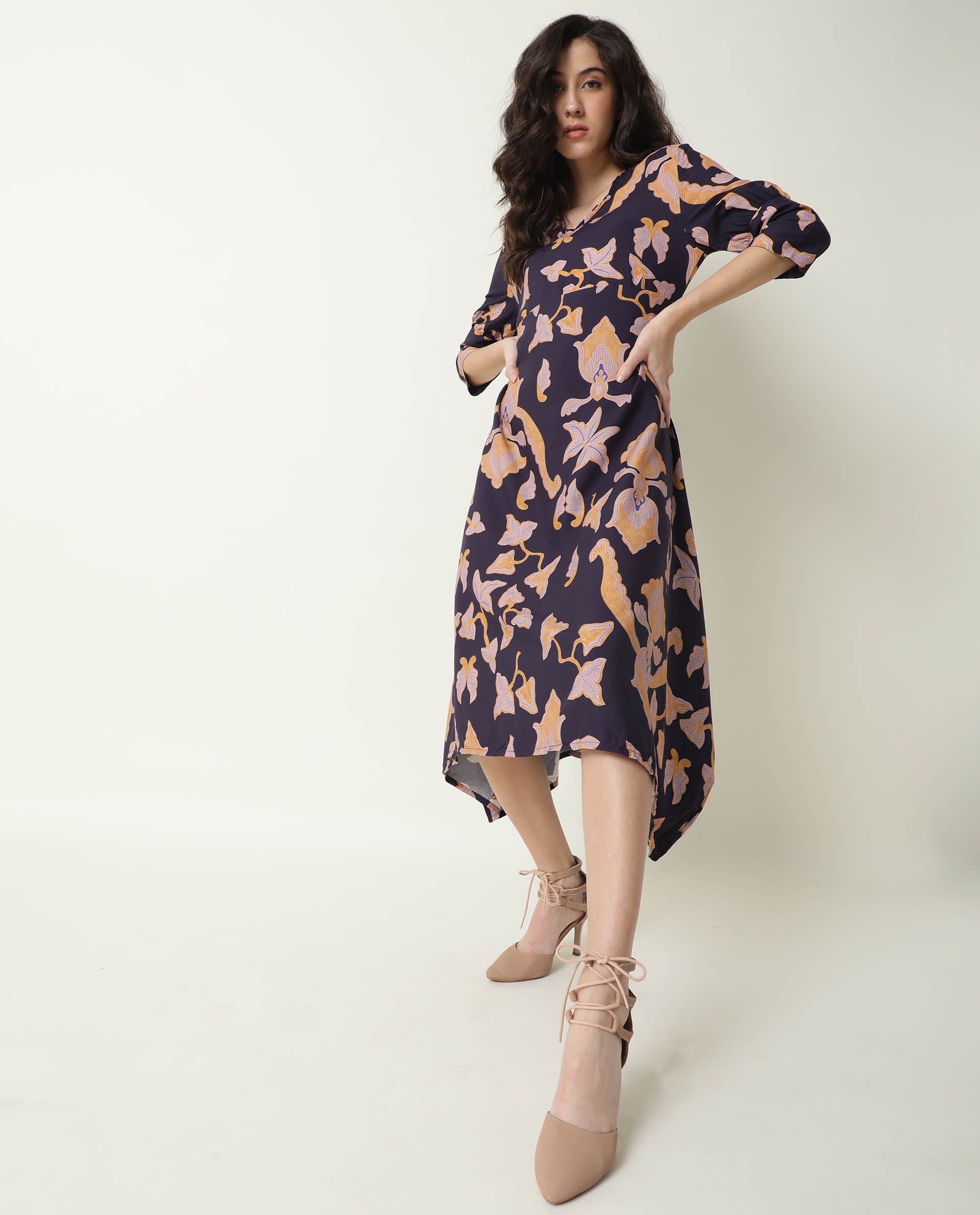 Rareism Women Kenna Navy Abstract Print V Neck 3/4 Sleeves Asymmetric Knee Length Dress