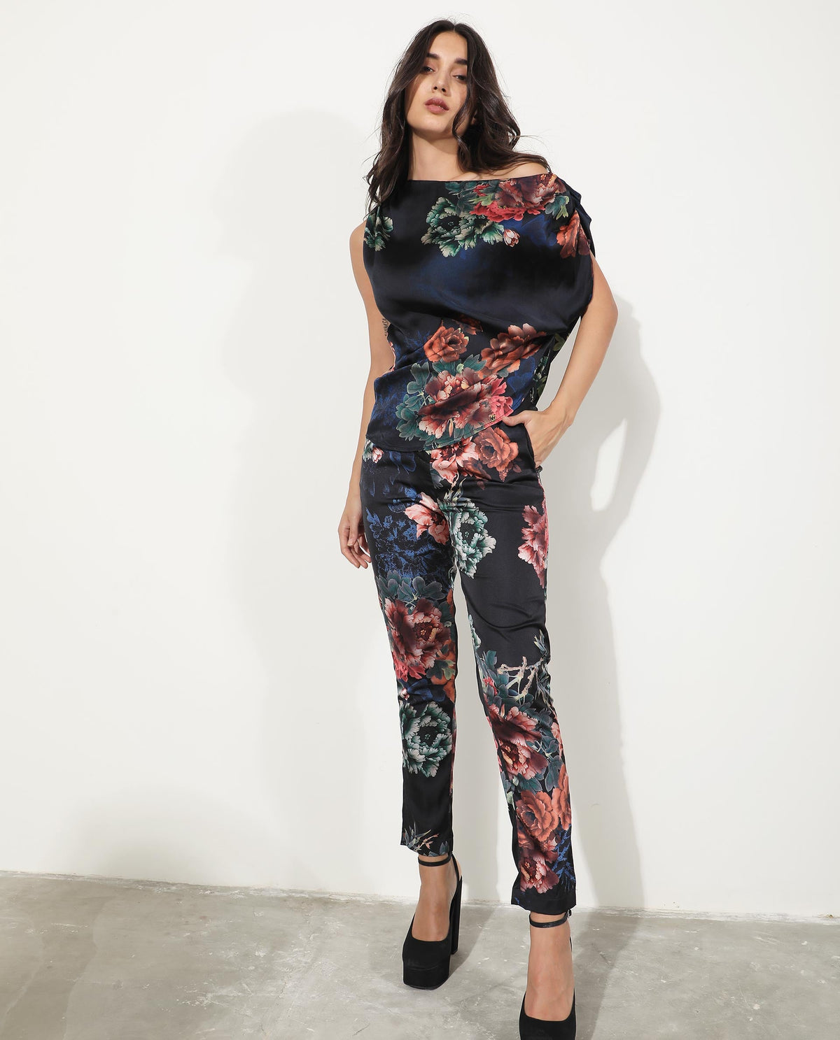 Rareism Women Florent Black Polyester Fabric Off Shoulder Sleeveless Regular Fit Floral Print Top