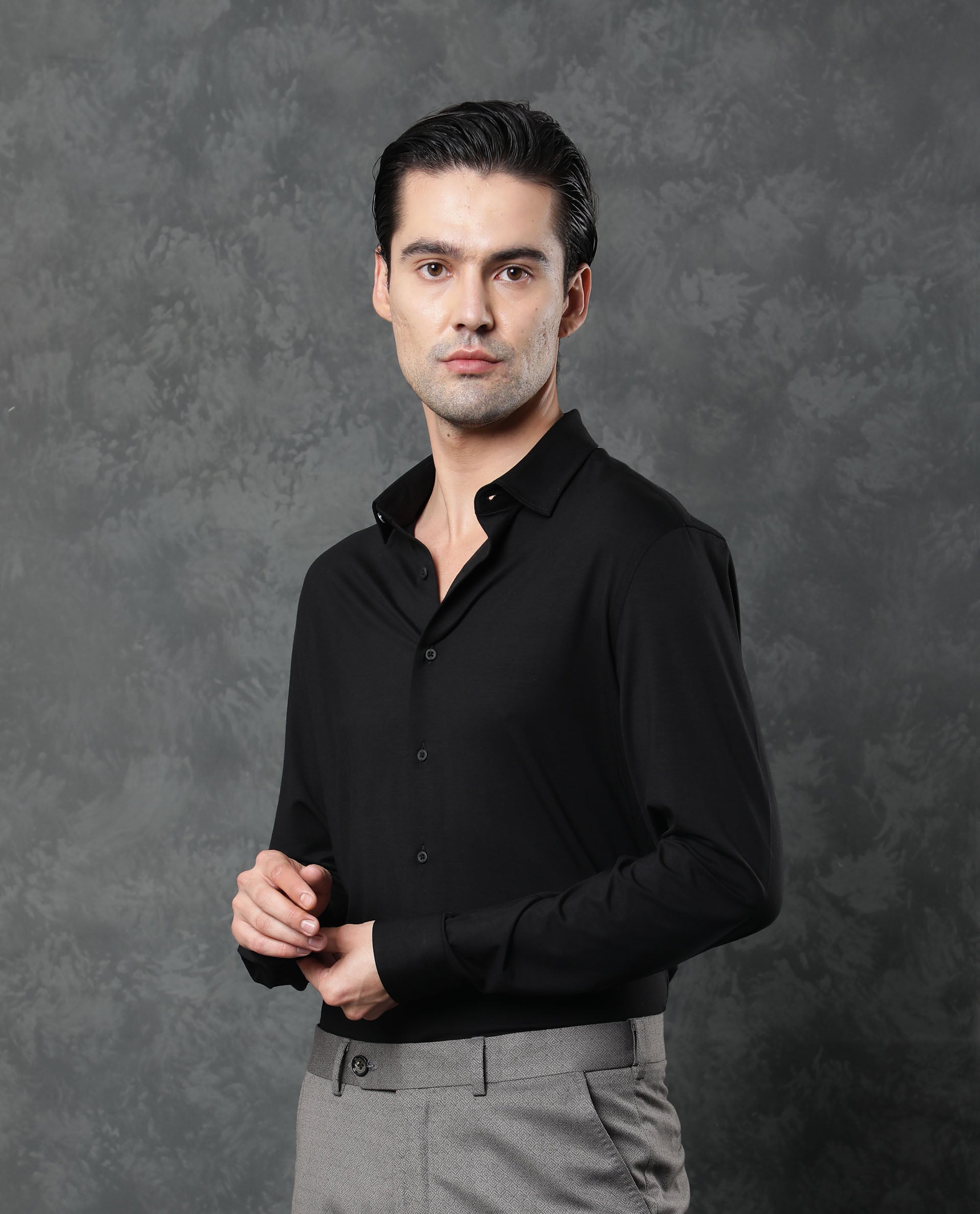 Rare Rabbit Men's Zaco Black Cotton Fabric Full Sleeves Regular Fit Solid Shirt