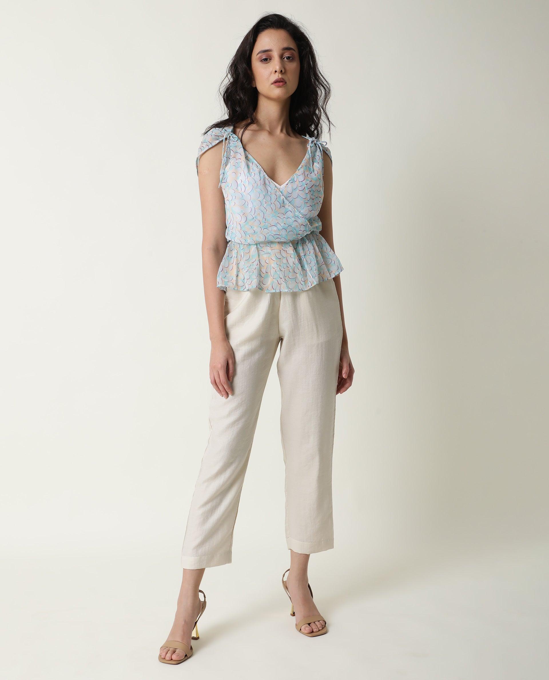 Rareism Women Loves Pastel Purple Viscose Fabric Regular Fit V-Neck Sleeveless Print Top