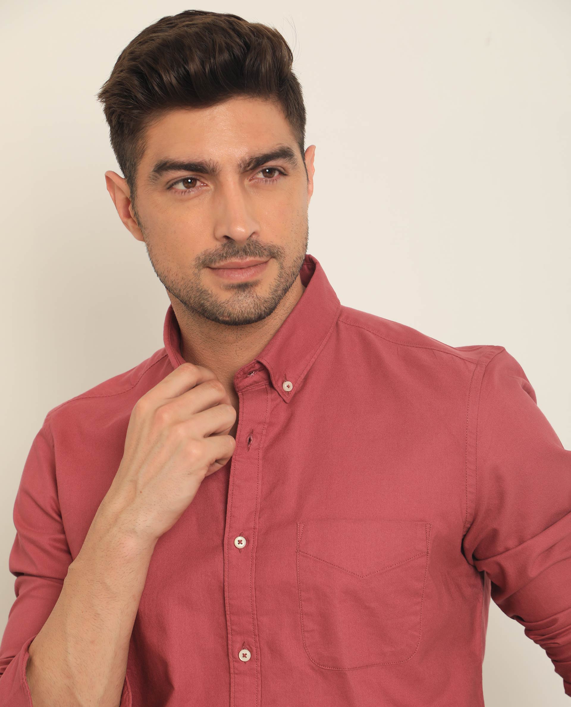 Rare Rabbit Men's Auxfo Pink Cotton Fabric Full Sleeves Solid Shirt