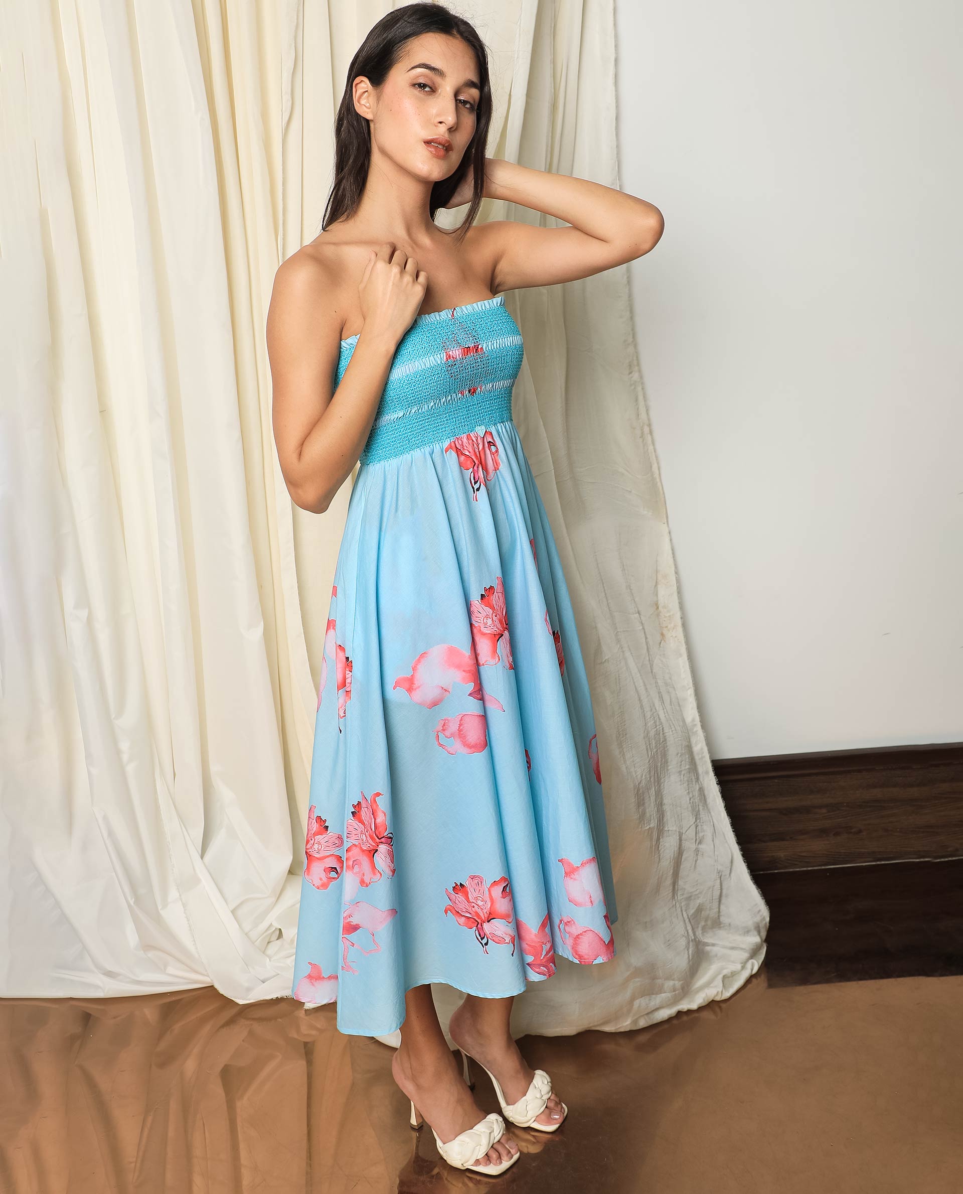 Rareism Women Quinzo Blue Floral Print Off Shoulder With Smoked Bustline Midi Dress