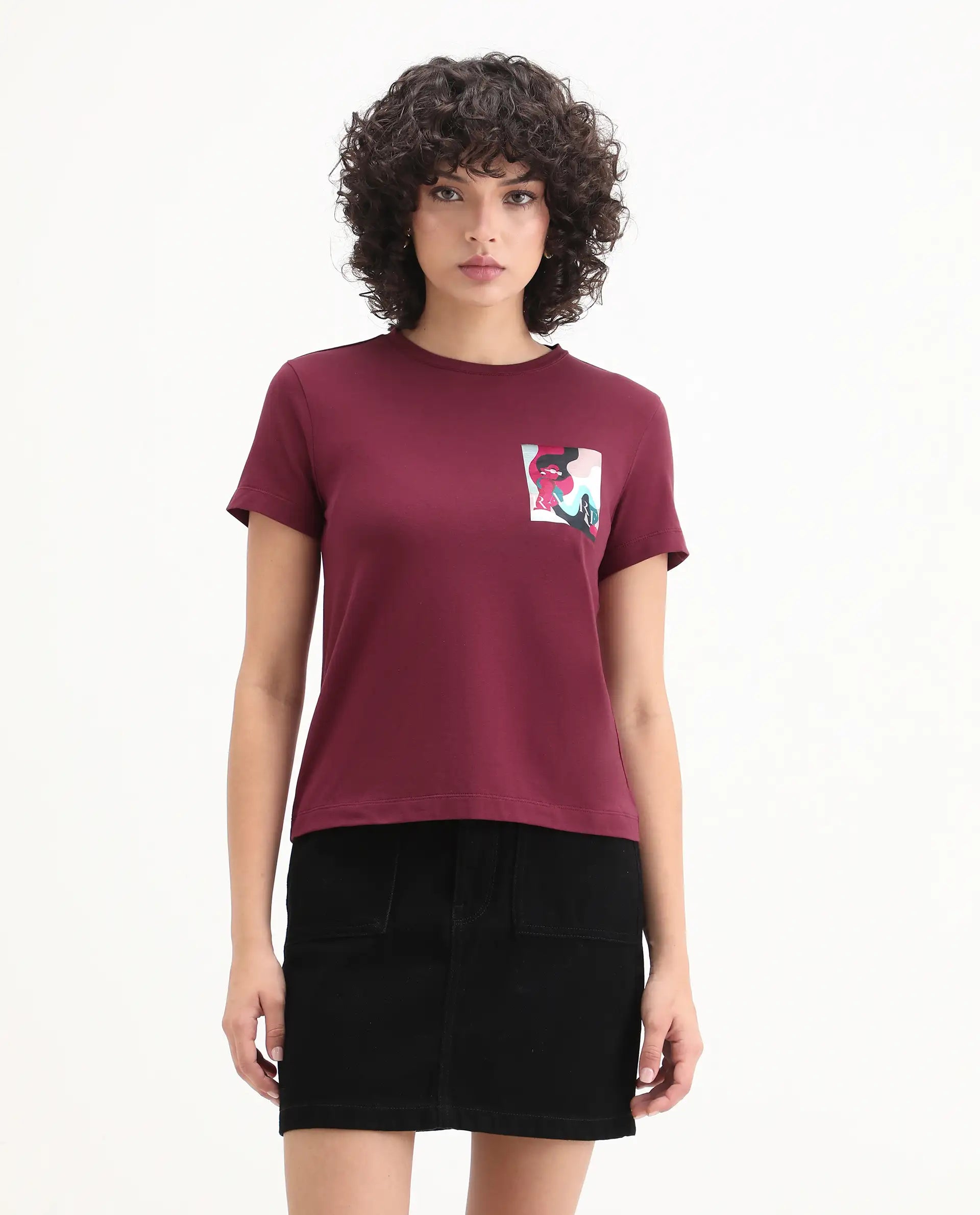Rareism Women's Inki Maroon Cotton Blend Crew Neck Graphic Print Regular Fit T-Shirt