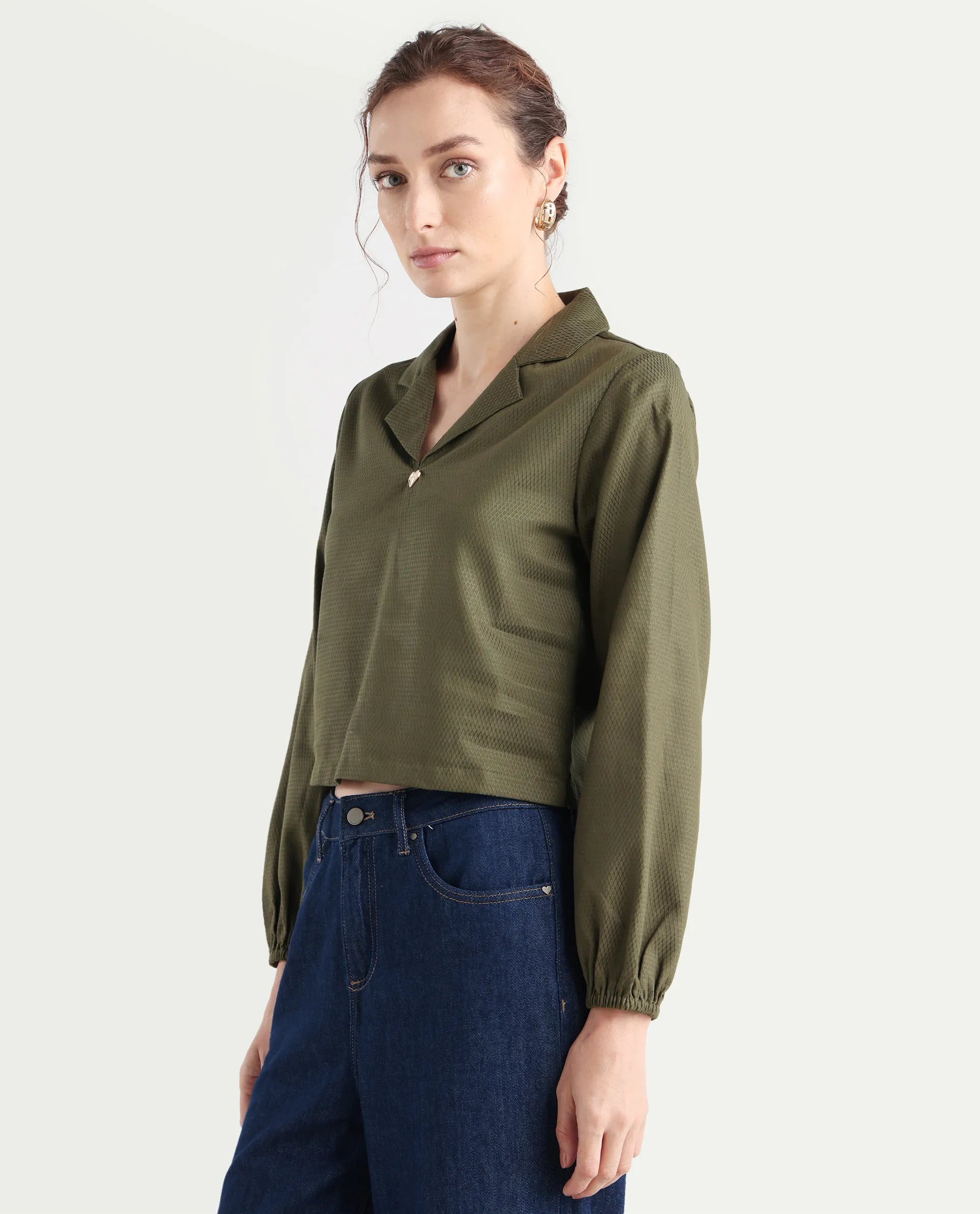 Rareism Women's Istanbul Green Cotton Lapel Neck Plain Bishop Sleeve Crop Regular Fit Top