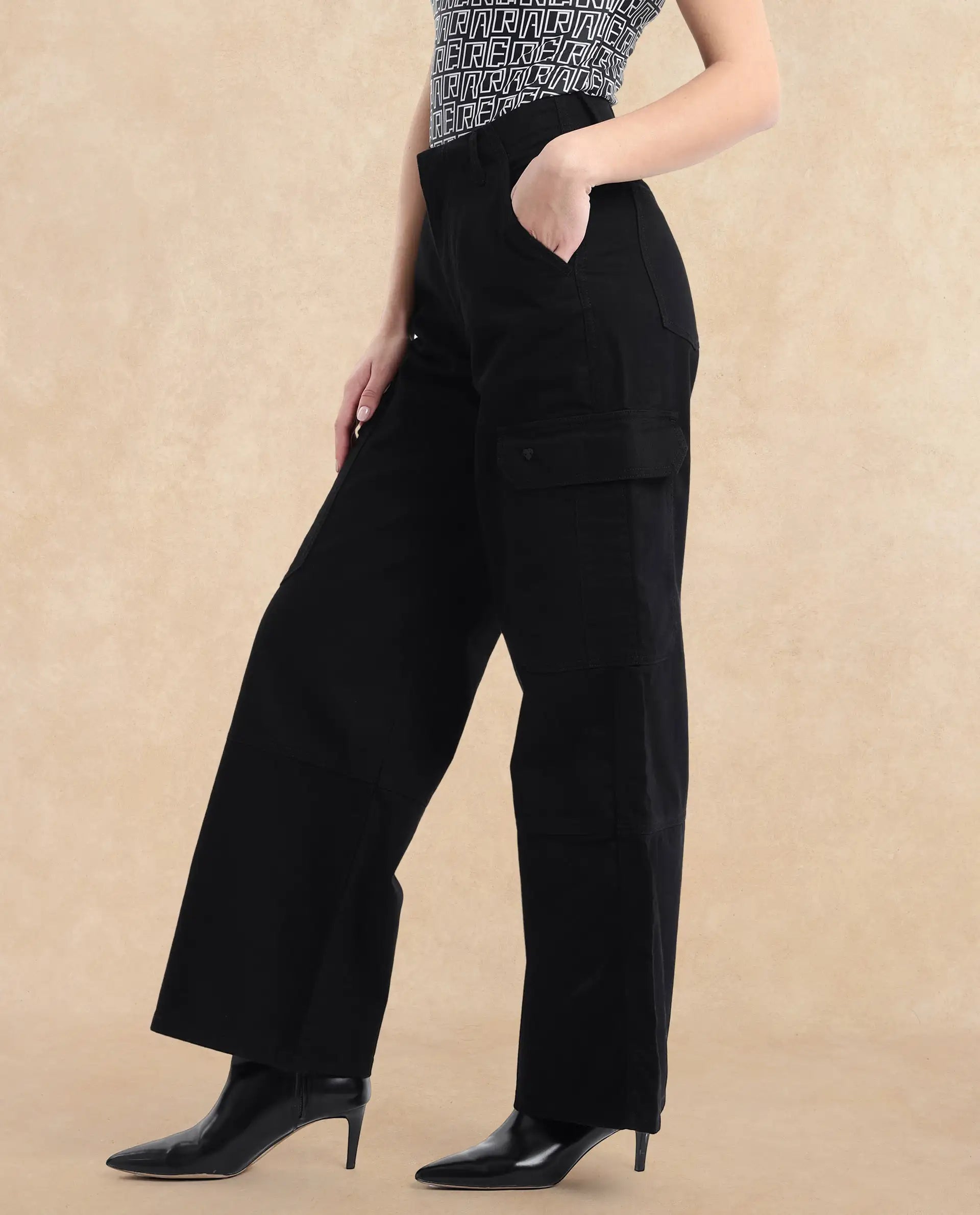 Rareism Women Itsiz-SC Black Wide Ankle Length Broad Stripes Cargo Trouser