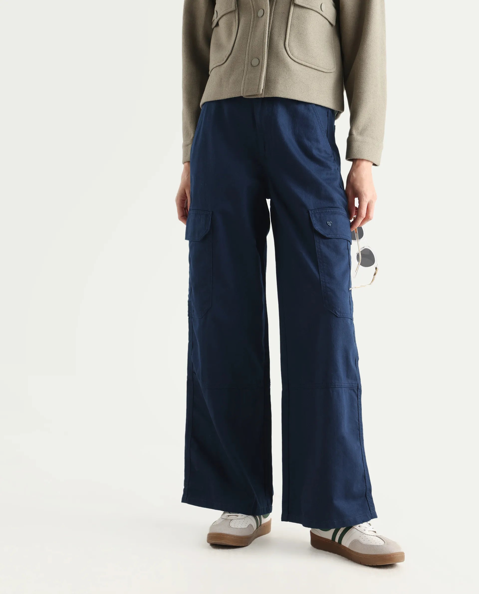 Rareism Women's Itsiz Navy Cotton Plain Ankle Length Wide Leg Trouser