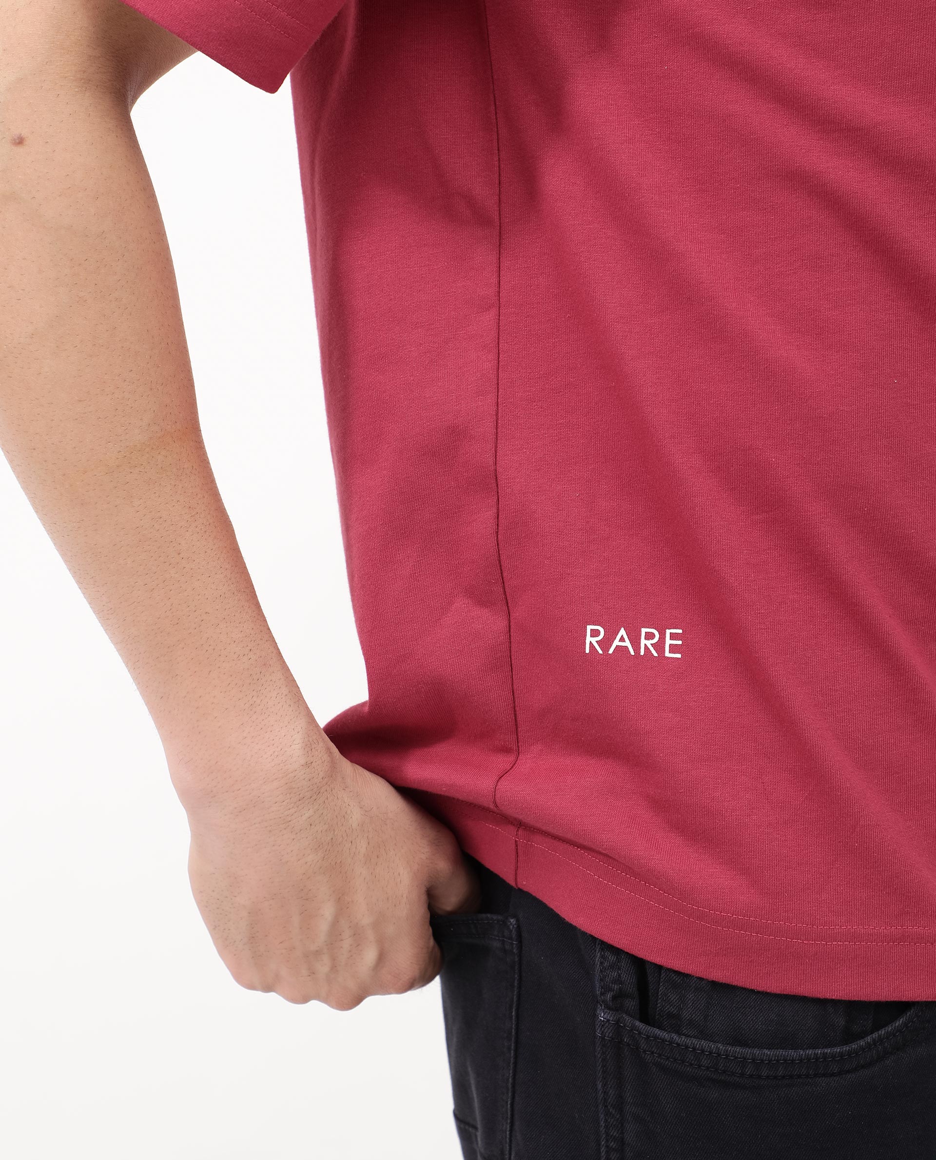 Rare Rabbit Articale Mens Iver Red Cotton Polyester Fabric Short Sleeve Crew Neck Oversized Fit Graphic Printed T-Shirt