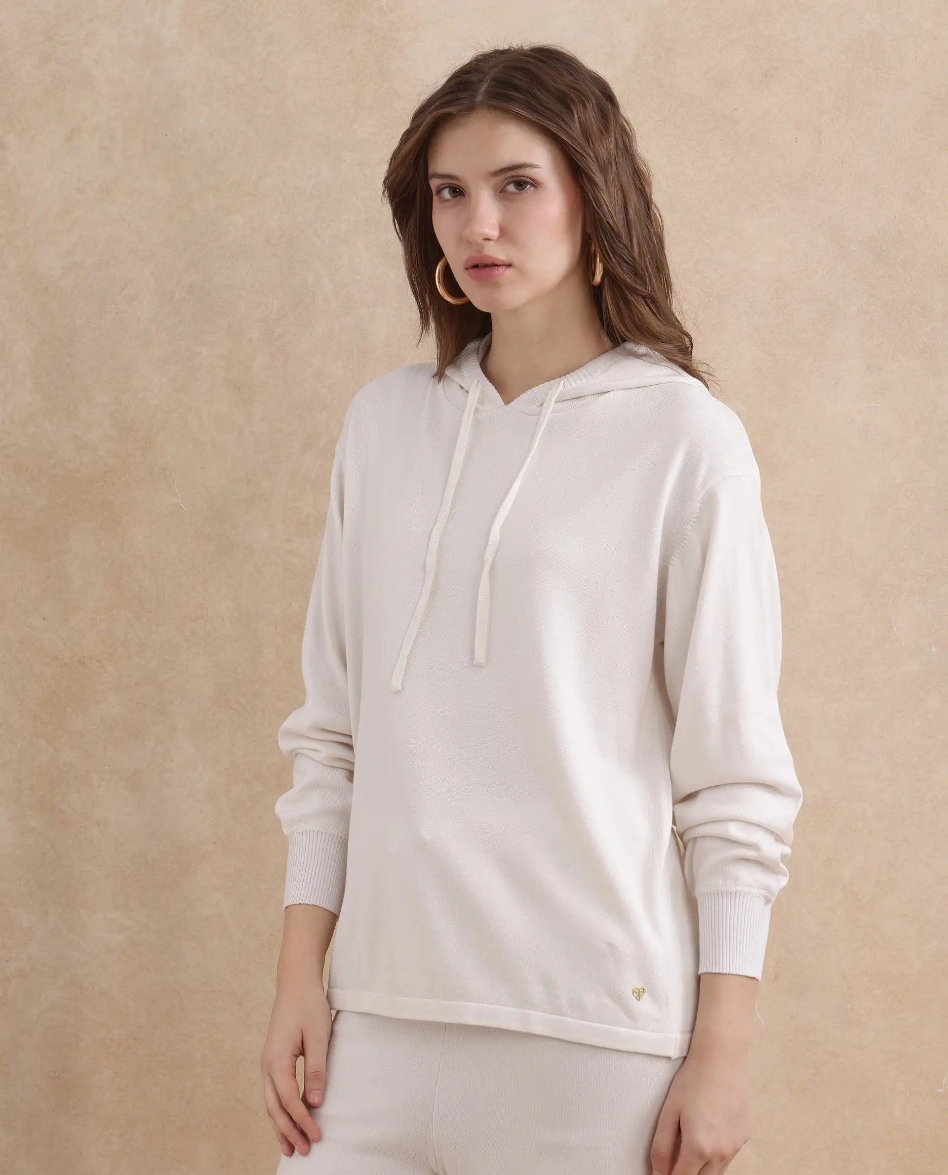 Rareism Women Janfinn-T Off White Viscose Blend Fabric Full Sleeve Relaxed Fit Top