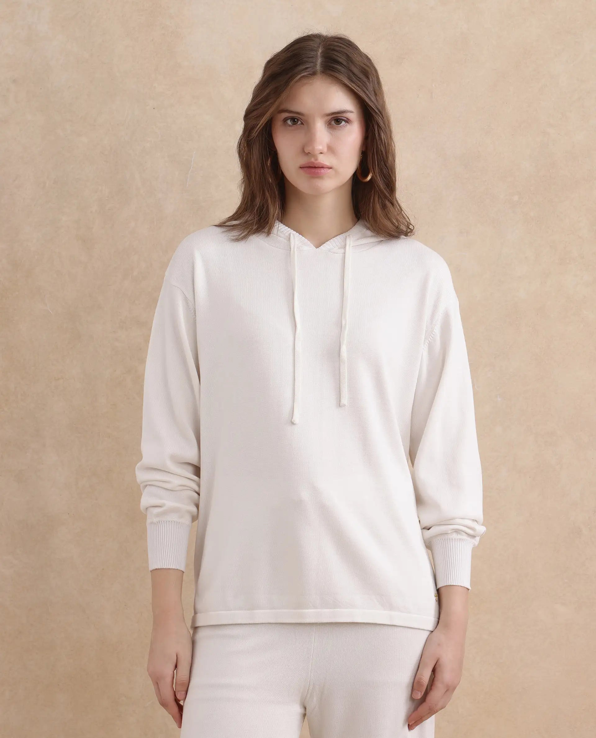 Rareism Women Janfinn-T Off White Viscose Blend Fabric Full Sleeve Relaxed Fit Top