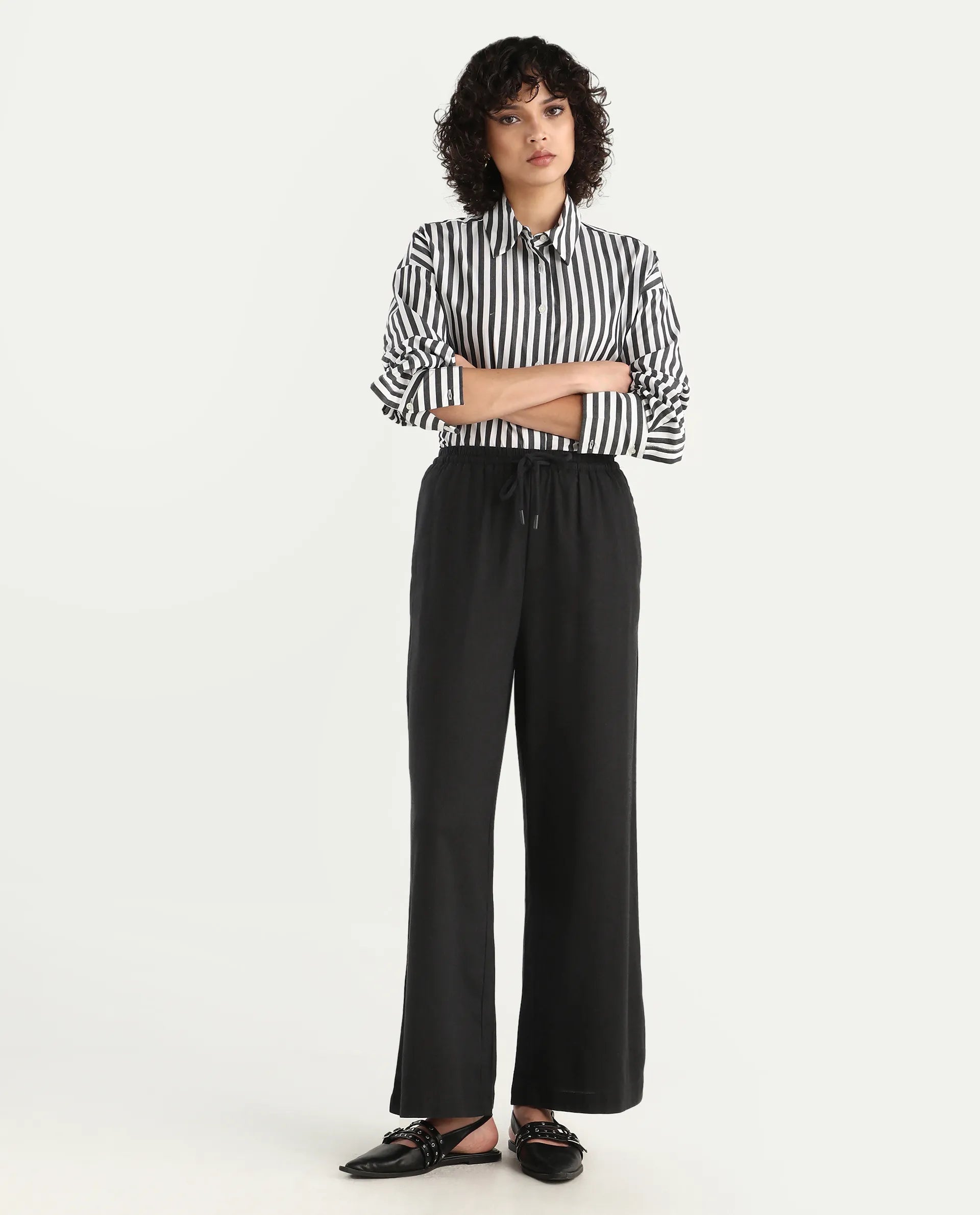 Rareism Women's Janry Black Linen Plain Ankle Length Straight Fit Trouser