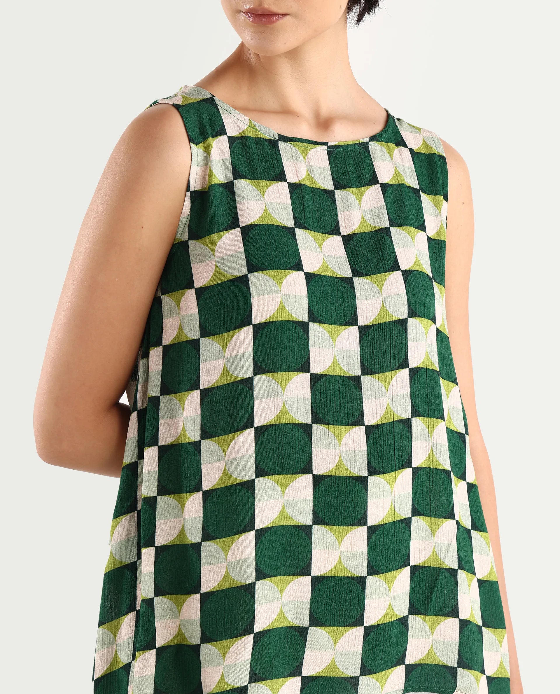 Rareism Women's Janus Dark Multi Rayon Crew Neck Geometric Print Sleeveless Regular Fit Top