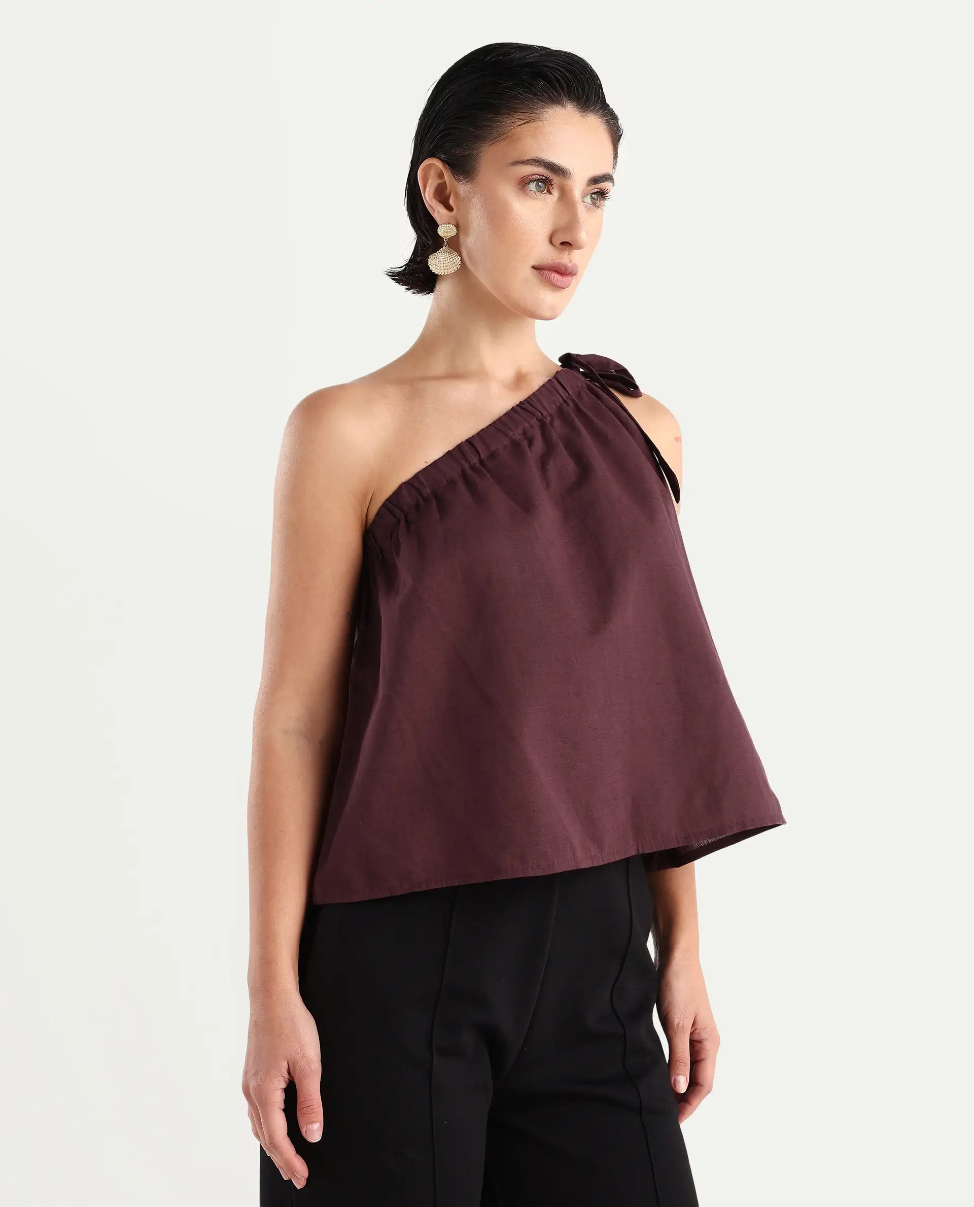 Rareism Women's Jarza Maroon Cotton Blend One Shoulder Plain One Shoulder Crop Regular Fit Top