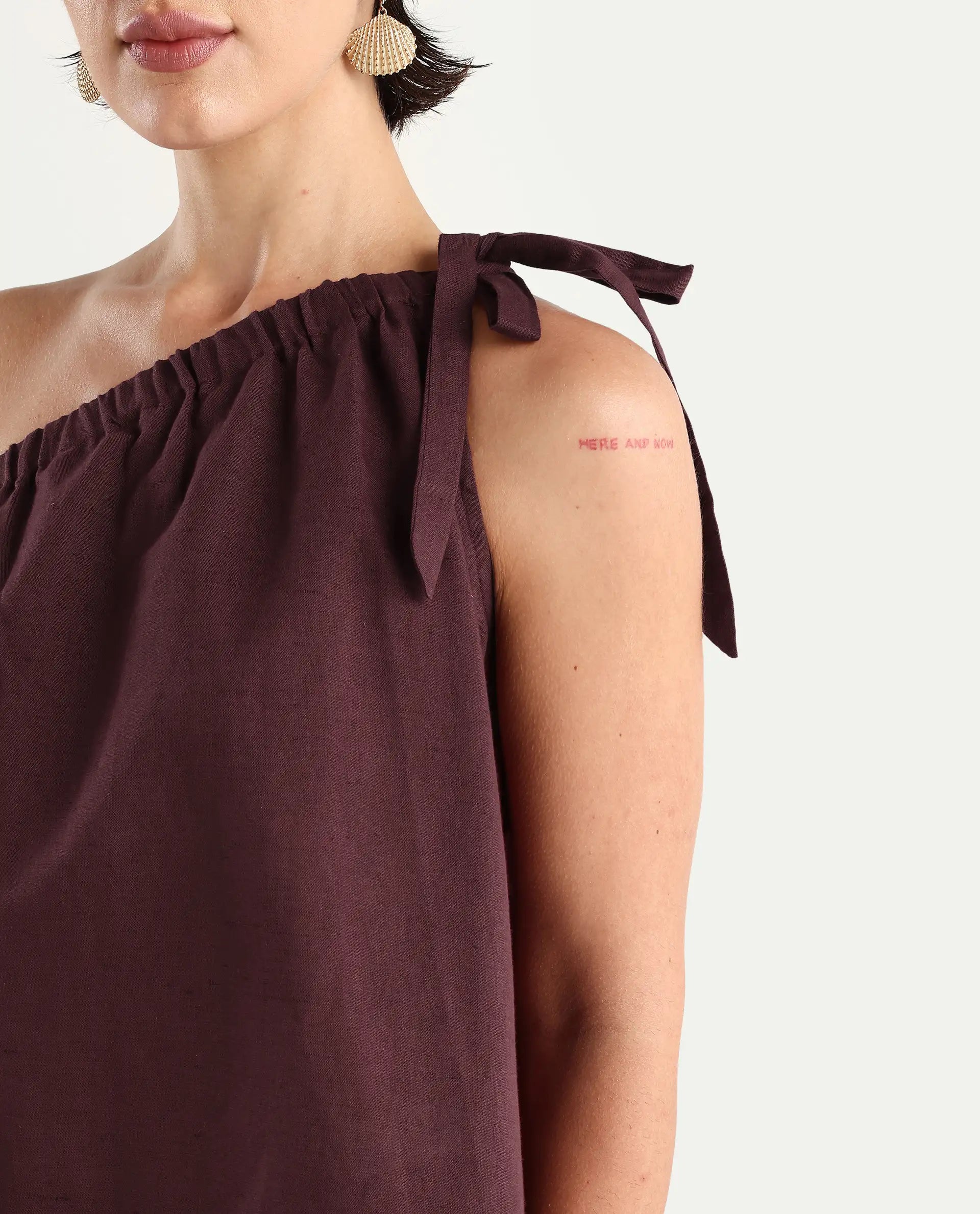 Rareism Women's Jarza Maroon Cotton Blend One Shoulder Plain One Shoulder Crop Regular Fit Top