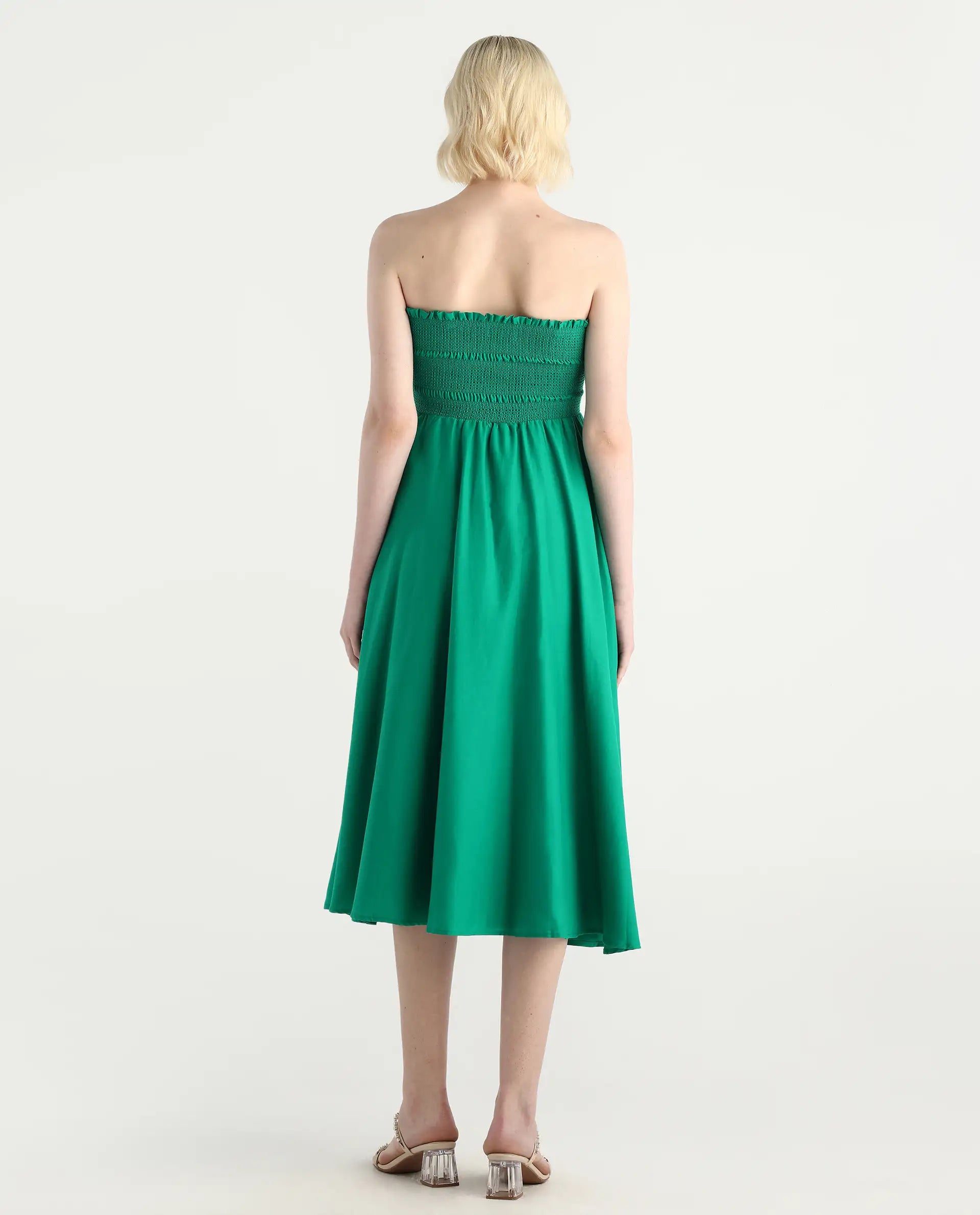 Rareism Women's Jenhop Green Viscose Sleeveless Tube Neck Fit And Flare Fit Plain Midi Dress