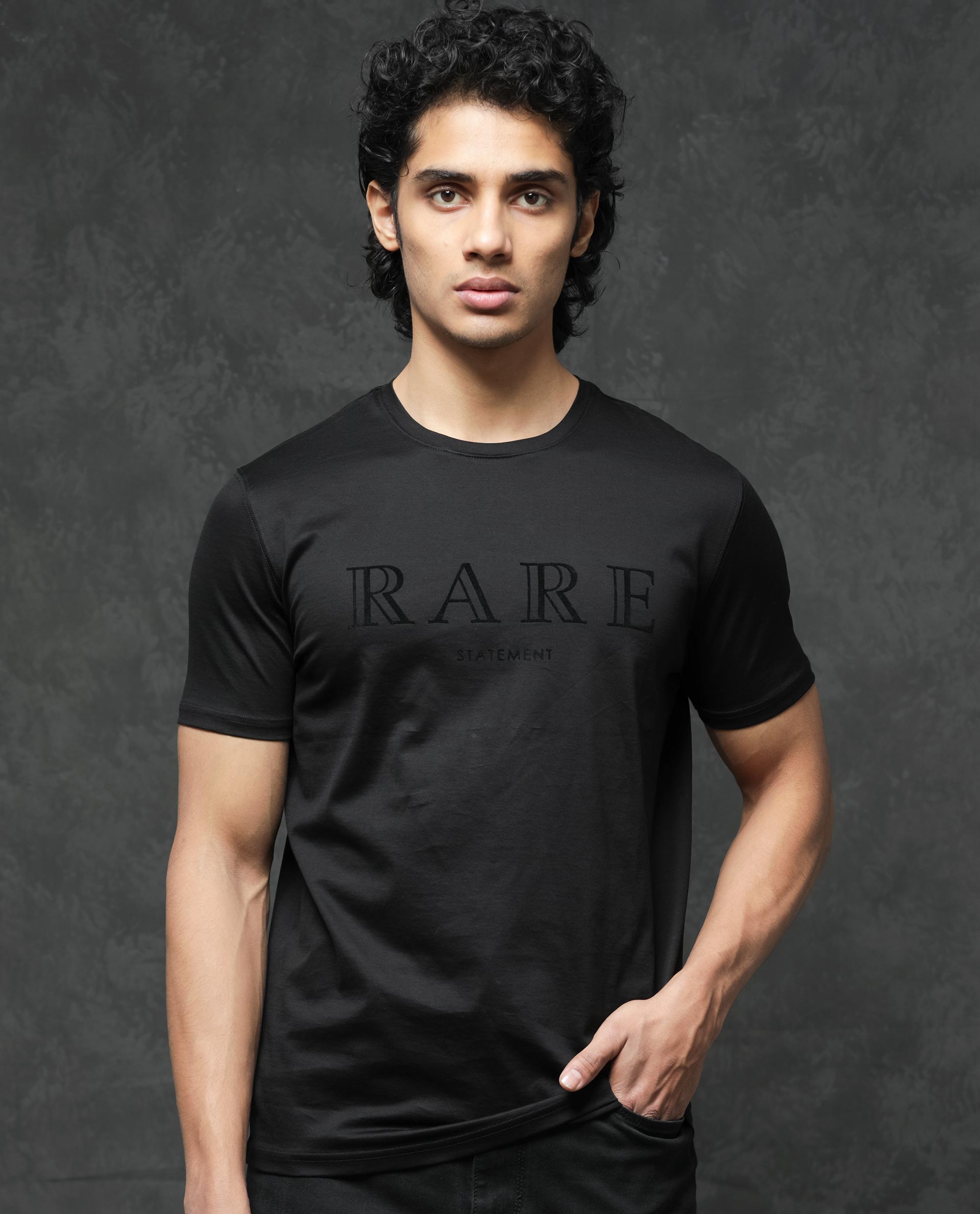 Rare Rabbit Mens Junot Black Cotton Lycra Fabric Short Sleeve Velvet Graphic Print T-Shirt