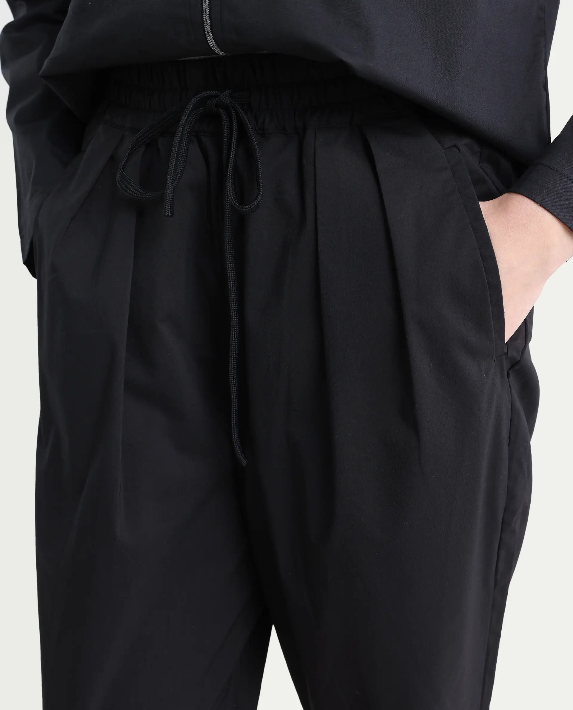 Rareism Women's Juven Black Polyester Blend Plain Ankle Length Tapered Trouser