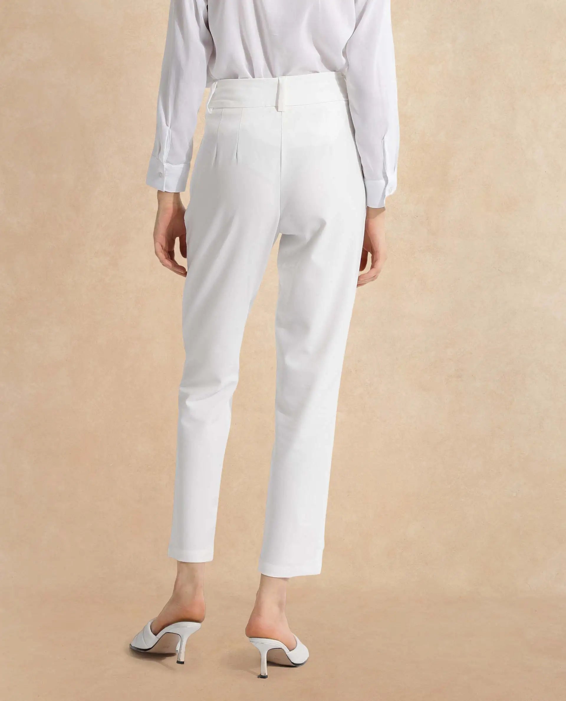 Rareism Women Kaish Off White Hook Tapered Fit Ankle Length Plain Trouser