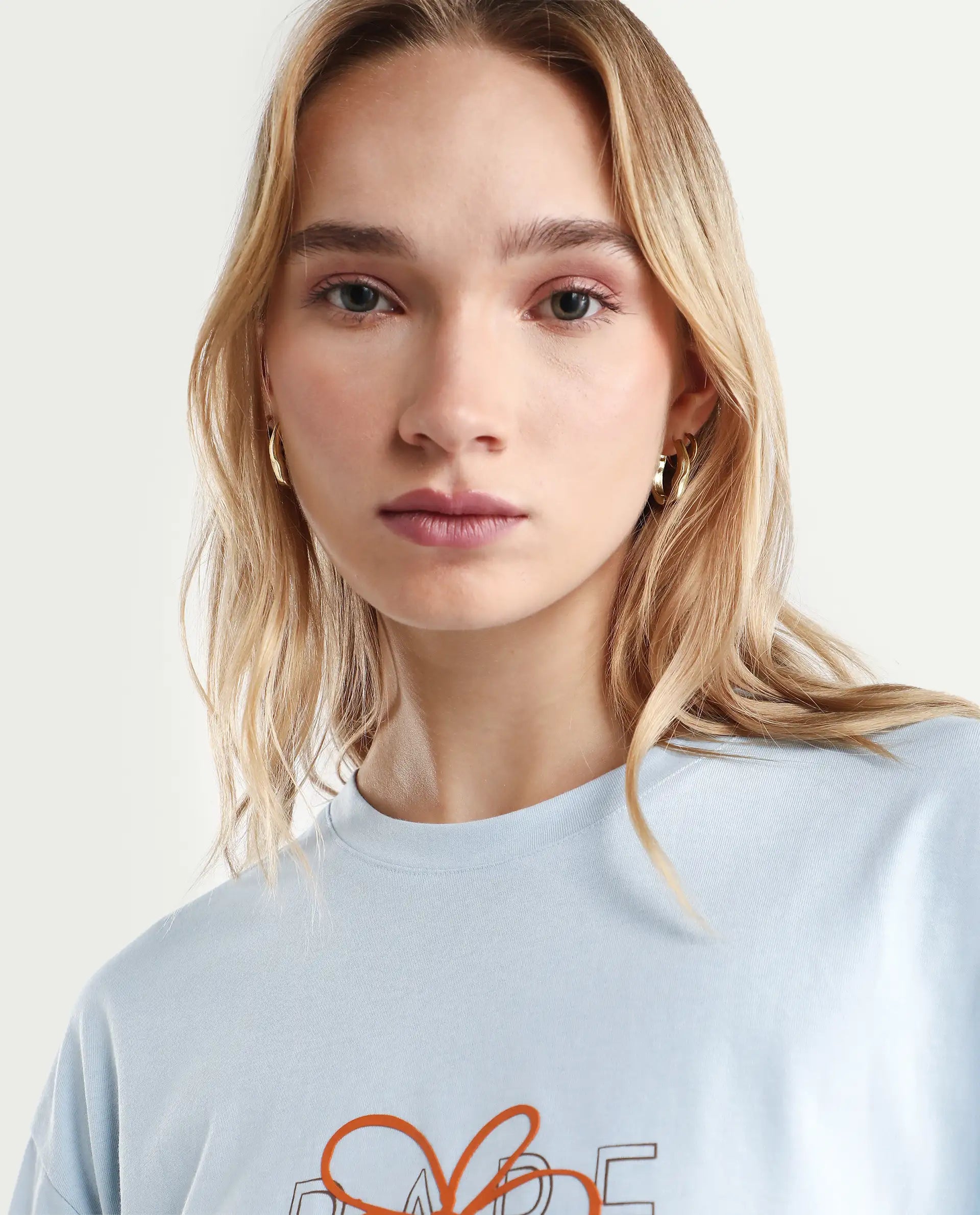 Rareism Women's Karen Light Blue Cotton Blend Crew Neck Graphic Print Boxy Fit T-Shirt