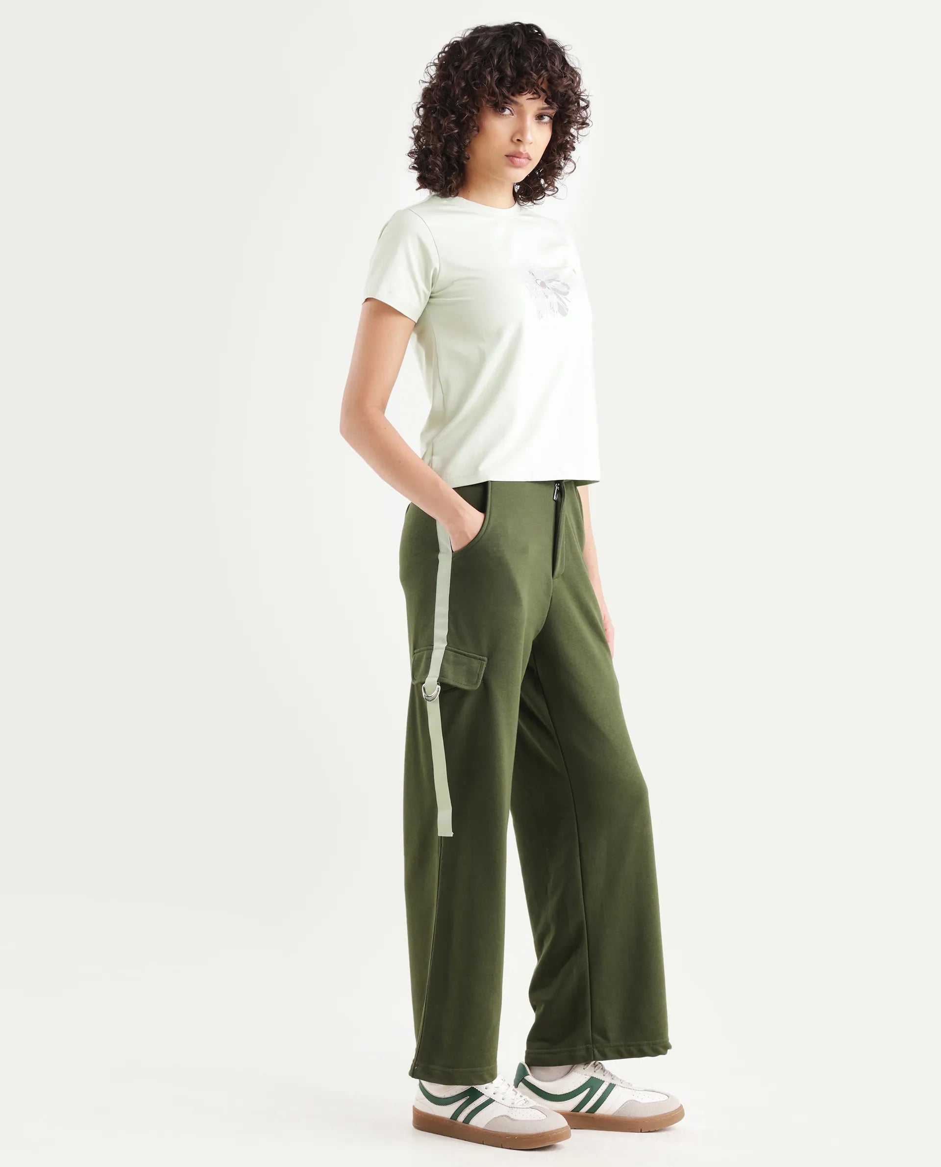 Rareism Women's Kar Olive Cotton Blend Plain Ankle Length Wide Track Pant
