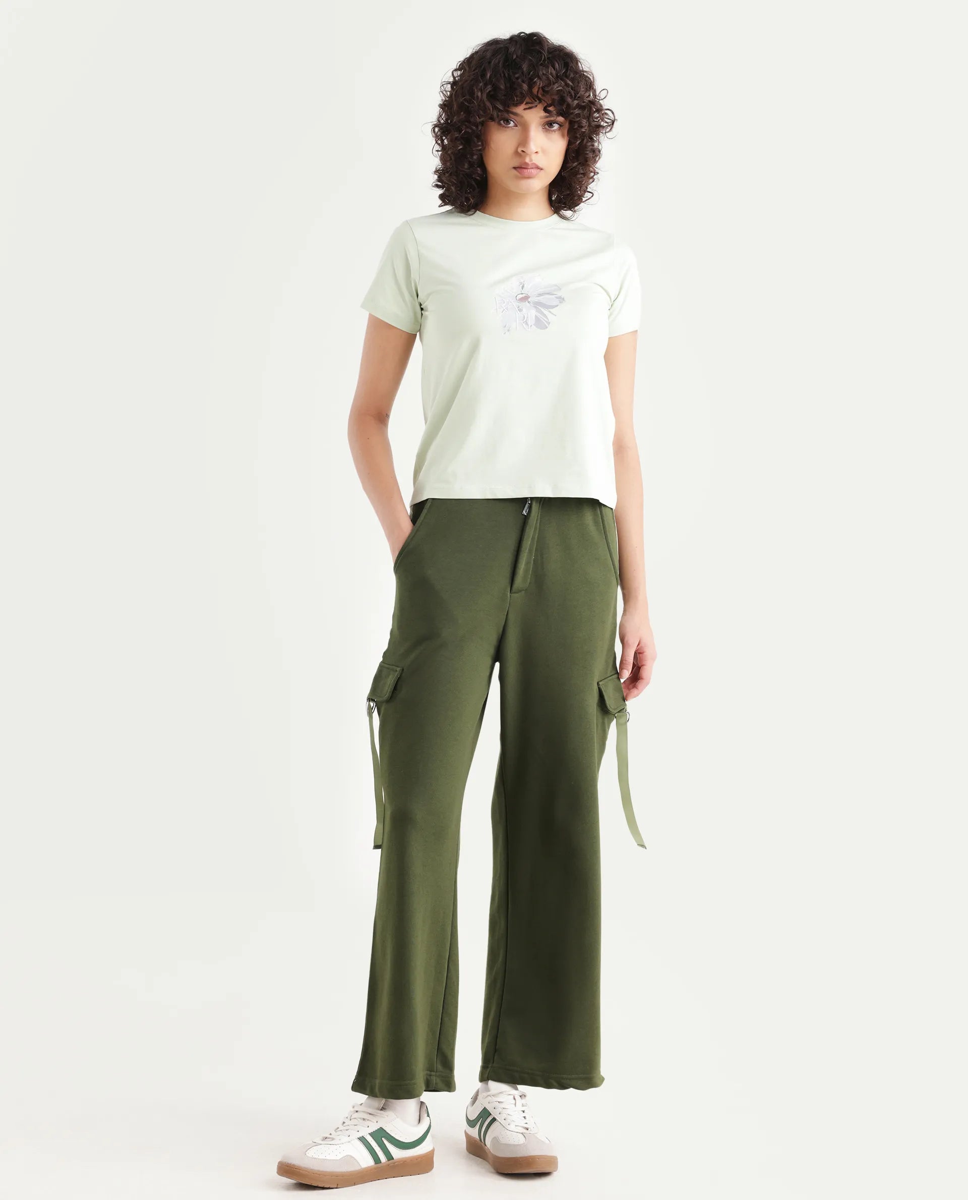 Rareism Women's Kar Olive Cotton Blend Plain Ankle Length Wide Track Pant