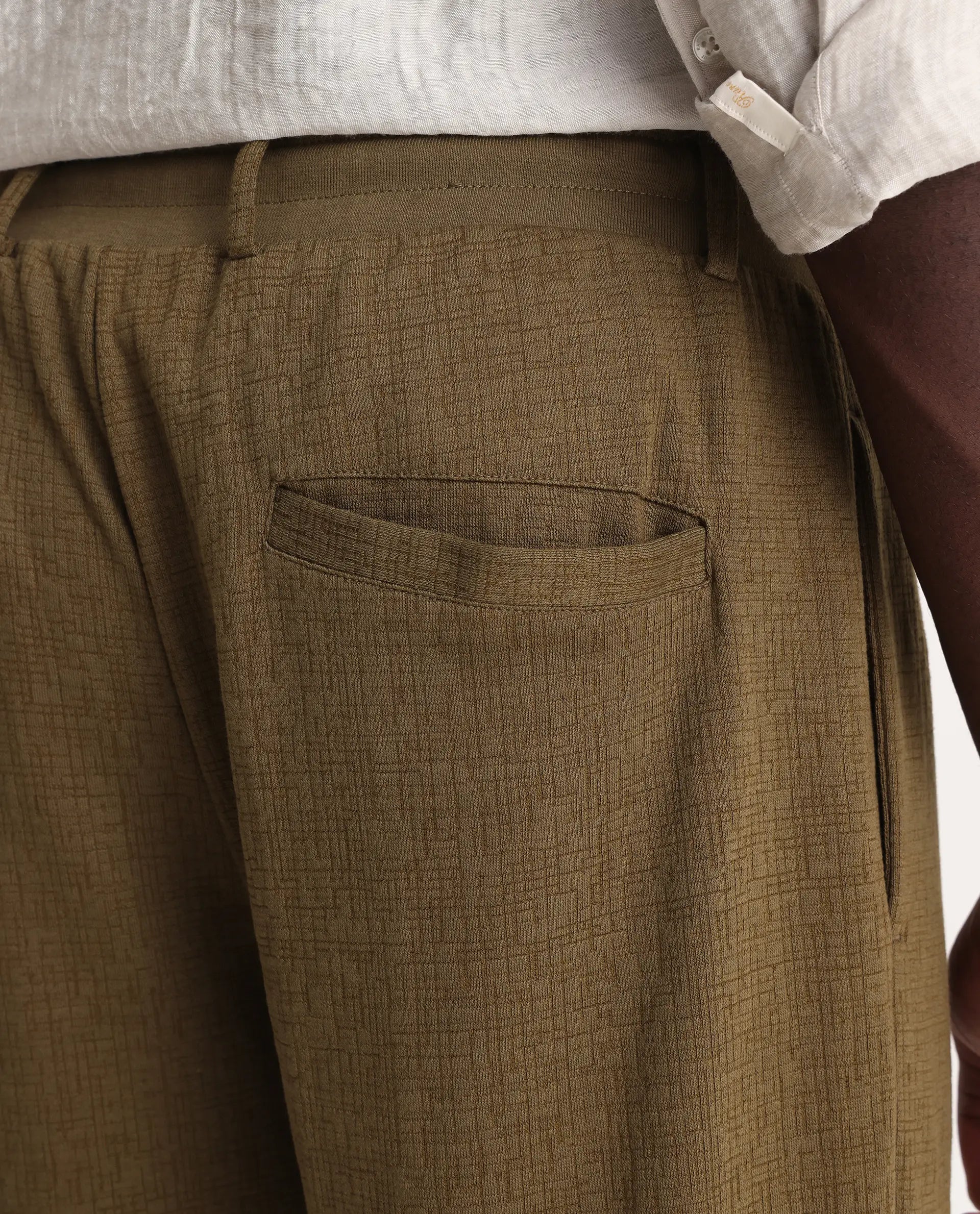 Rare Rabbit Men's Keloe Olive Cotton Blend Plain Relaxed Fit Trouser