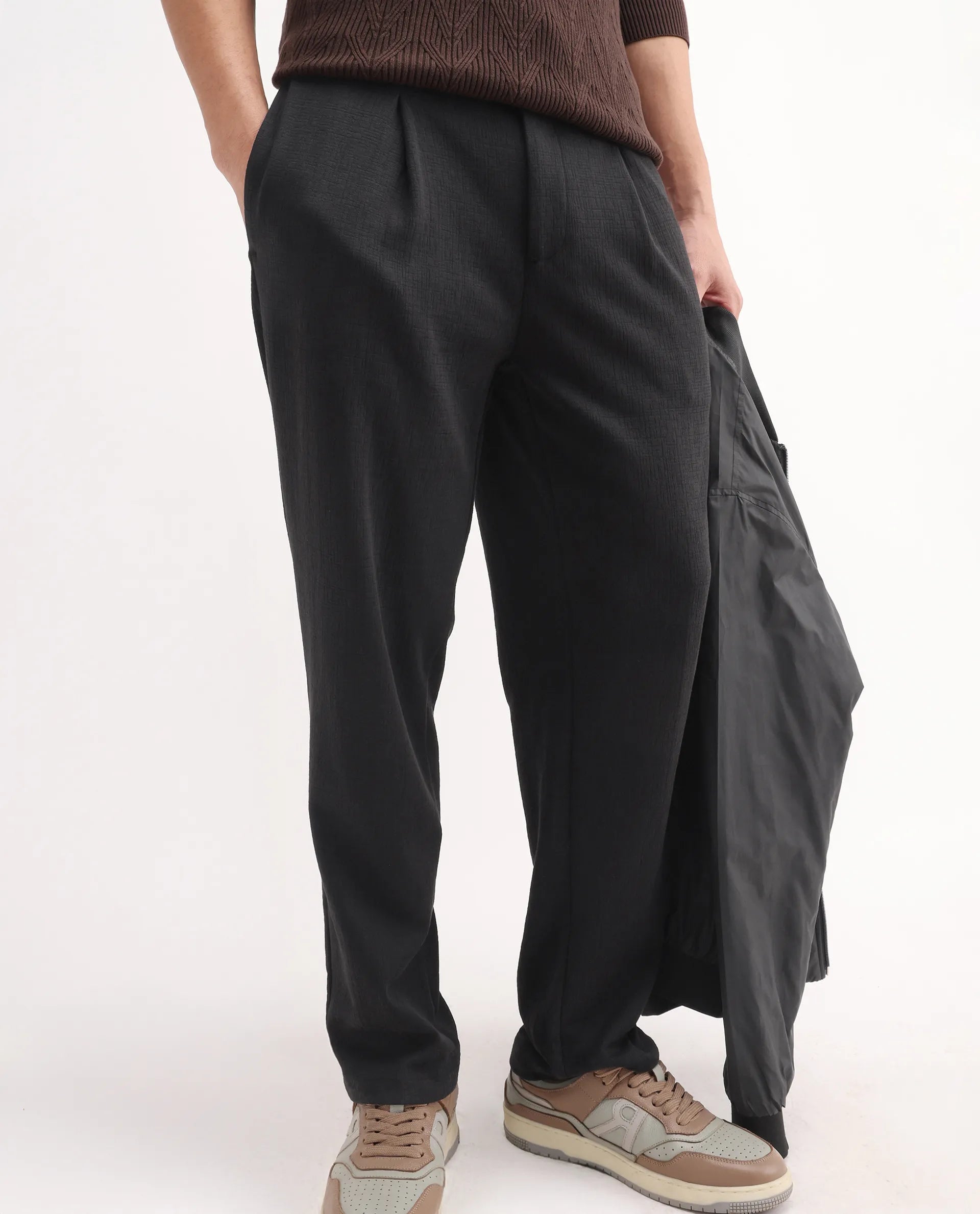 Rare Rabbit Men's Keloe Black Cotton Blend Plain Relaxed Fit Trouser