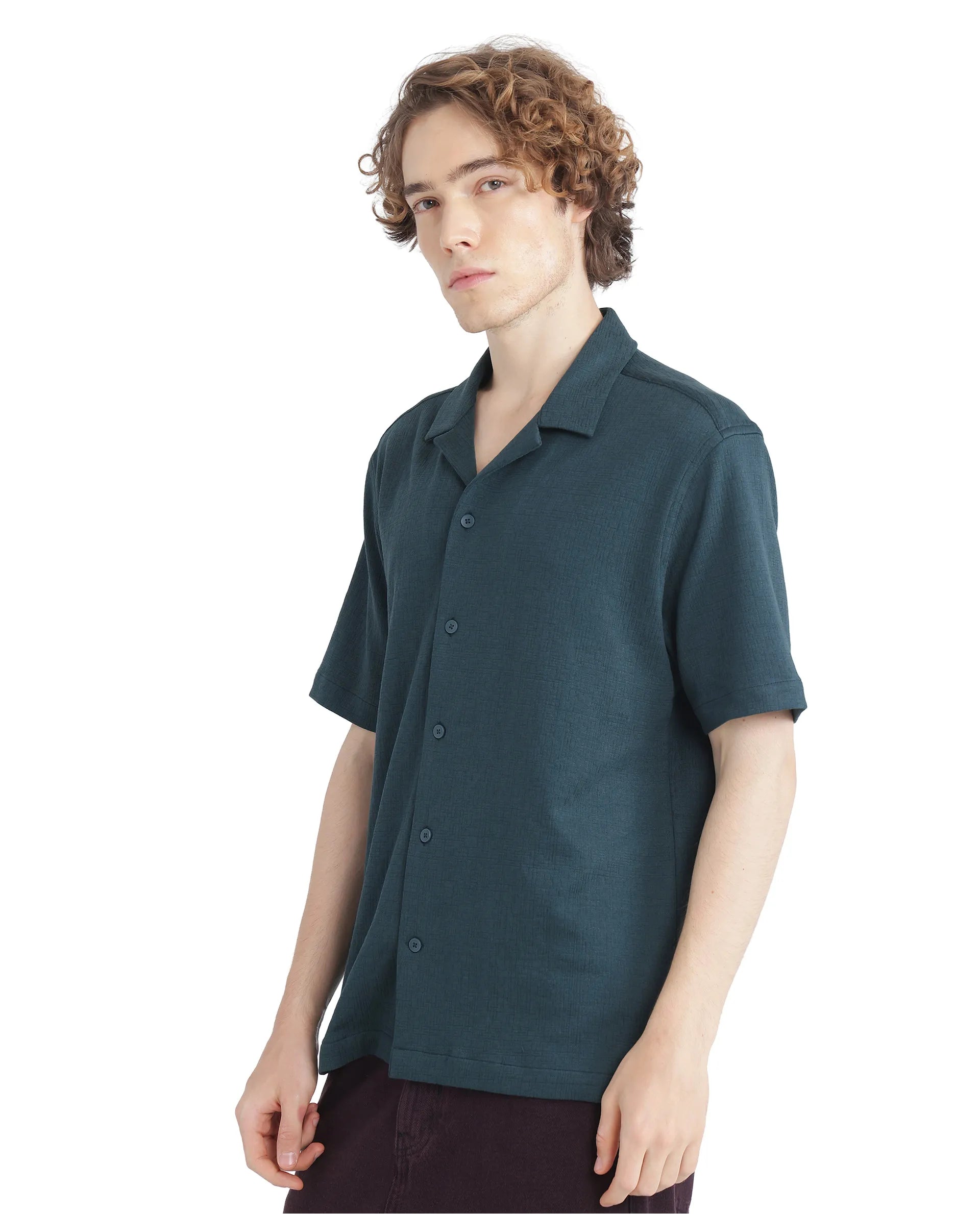 Rare Rabbit Men Kelos-Ss Dark Green Short Sleeve Collared Neck Plain Shirt