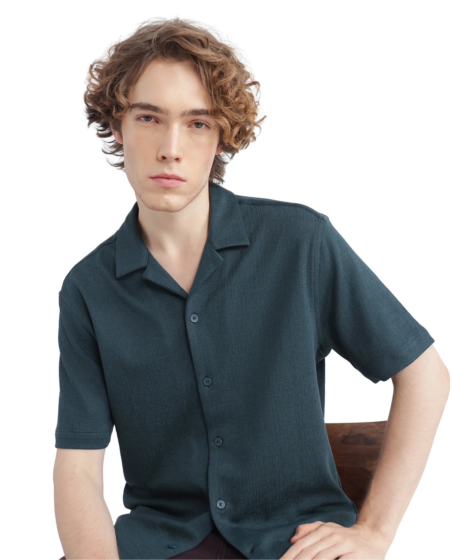 Rare Rabbit Men Kelos-Ss Dark Green Short Sleeve Collared Neck Plain Shirt