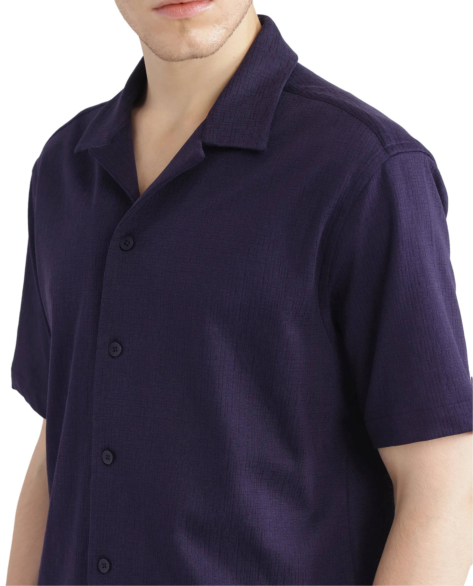 Rare Rabbit Men Kelos-Ss Dark Purple Short Sleeve Collared Neck Plain Shirt