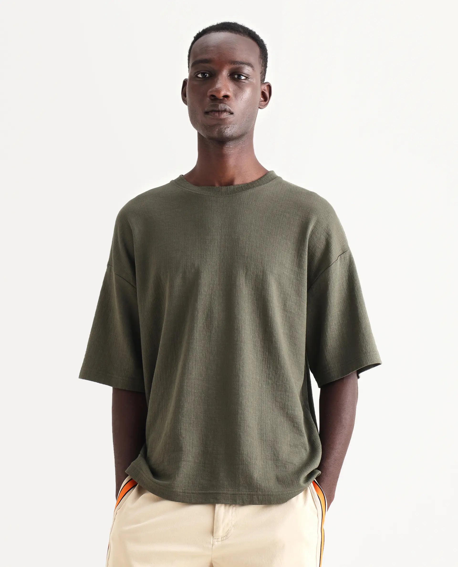Rare Rabbit Men's Kelos Olive Cotton Blend Plain Oversized Fit Half Sleeve Crew Neck T-Shirt