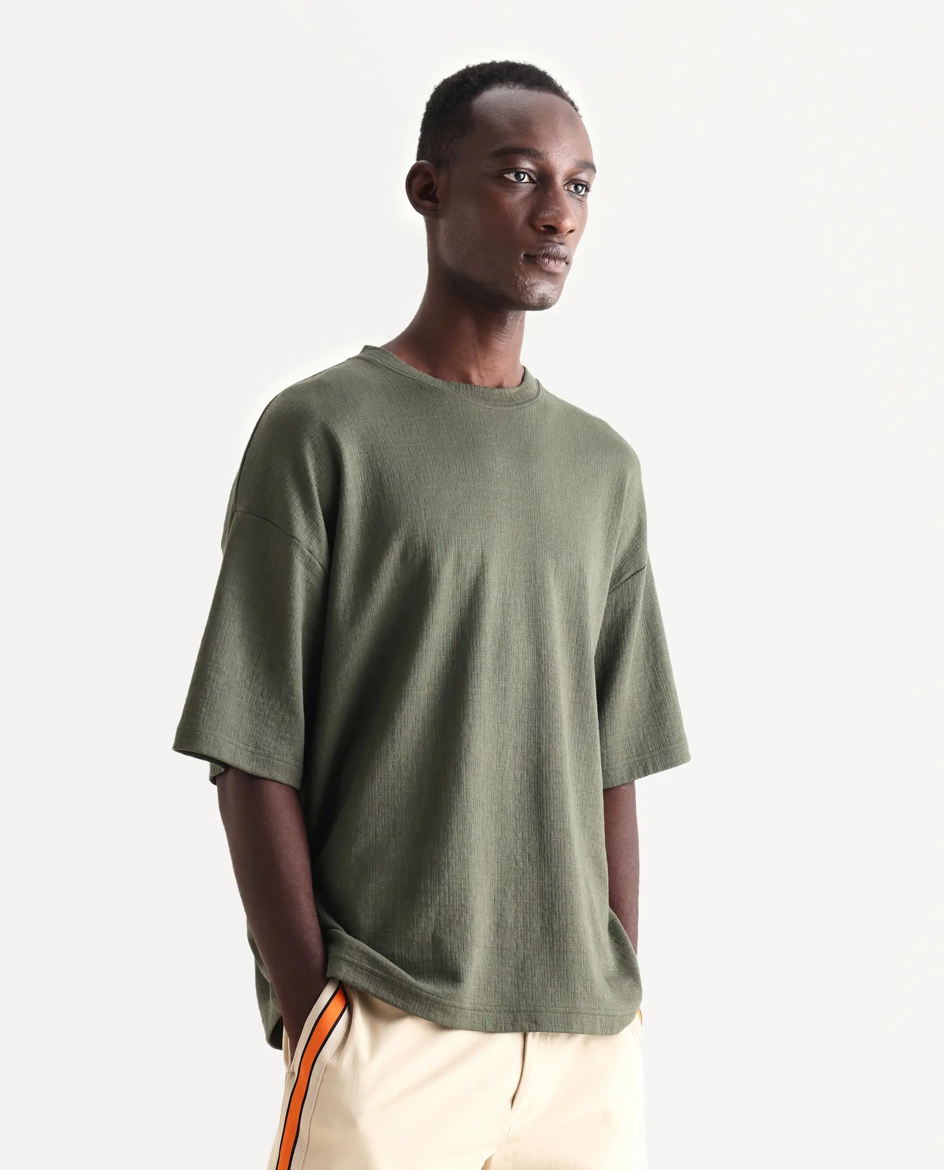 Rare Rabbit Men's Kelos Olive Cotton Blend Plain Oversized Fit Half Sleeve Crew Neck T-Shirt