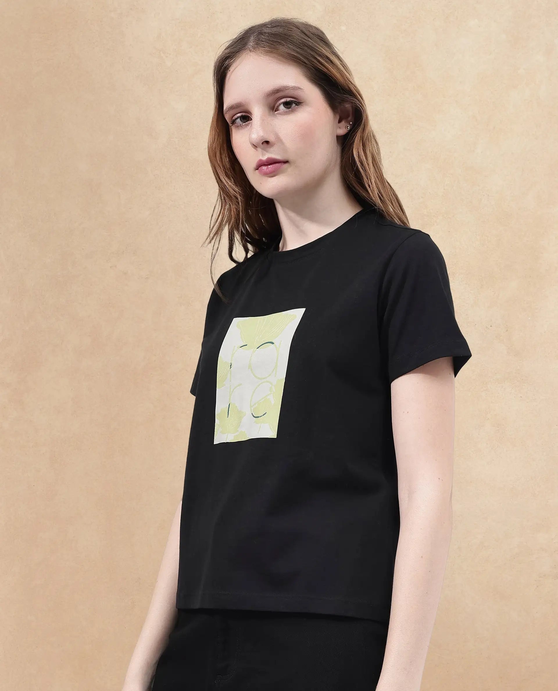 Rareism Women's Kirk Black Cotton Blend Crew Neck Graphic Print Regular Fit T-Shirt