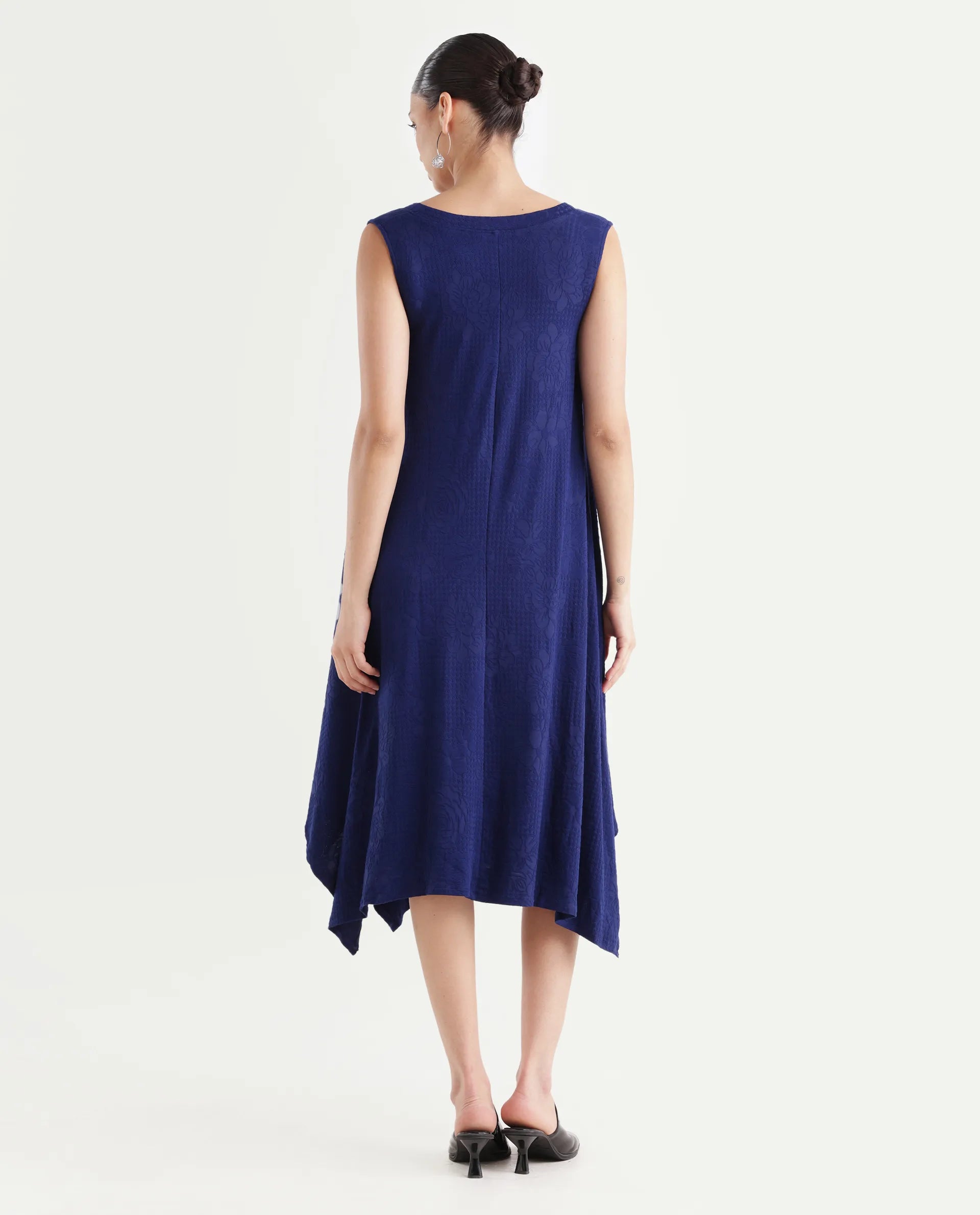 Rareism Women's Kisame Dark Blue Knit Jacquard Crew Neck Plain Sleeveless Midi Flared Dress