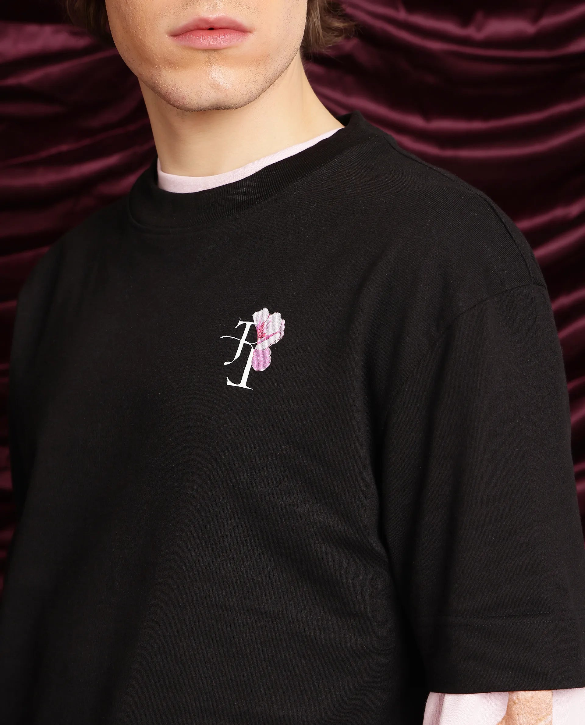 Rare Rabbit Men Knix Black Short Sleeve Crew Neck Oversized Fit Animal Back Print T-Shirt